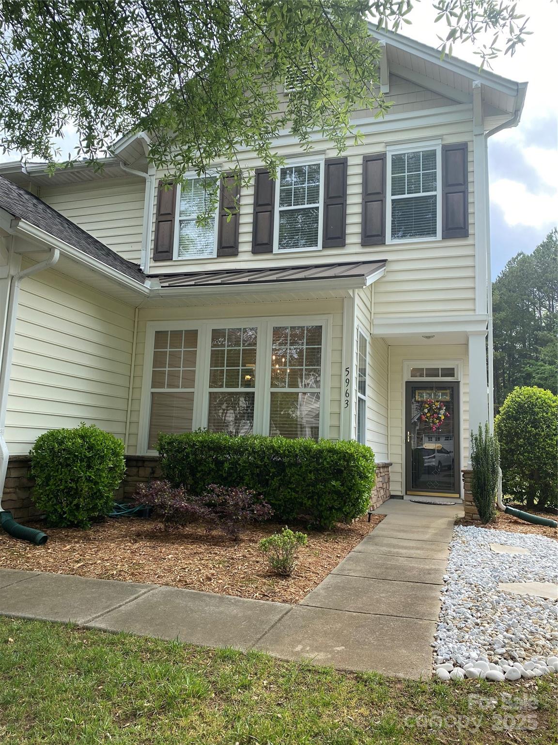 5963 Pale Moss Lane