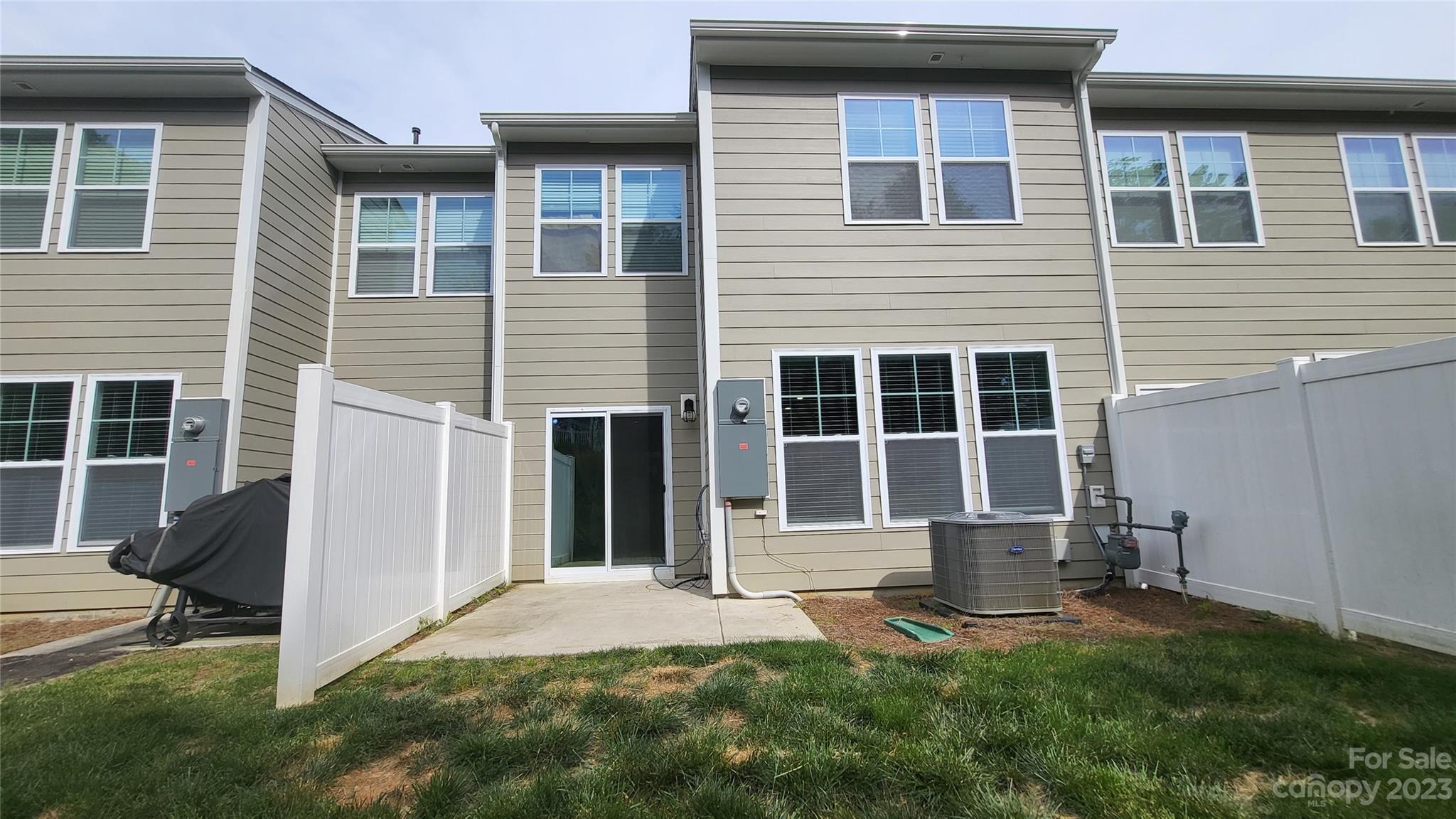 The Village At Ivy Ridge - Residential