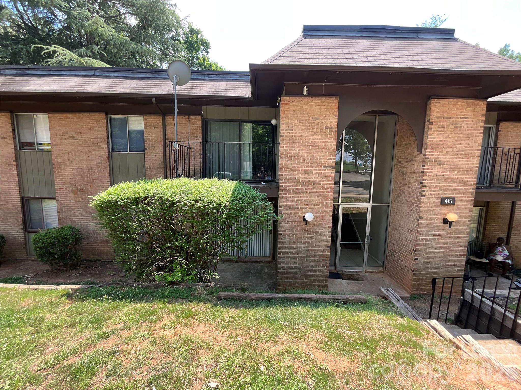 Photo 1 of 11 — 415 Orchard Trace Lane 2, Charlotte, NC 28213