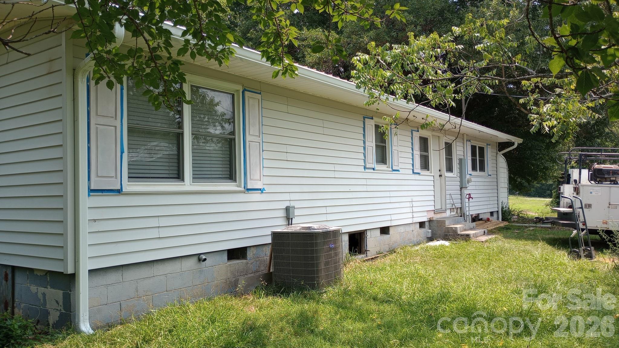 772 S Mountain Road