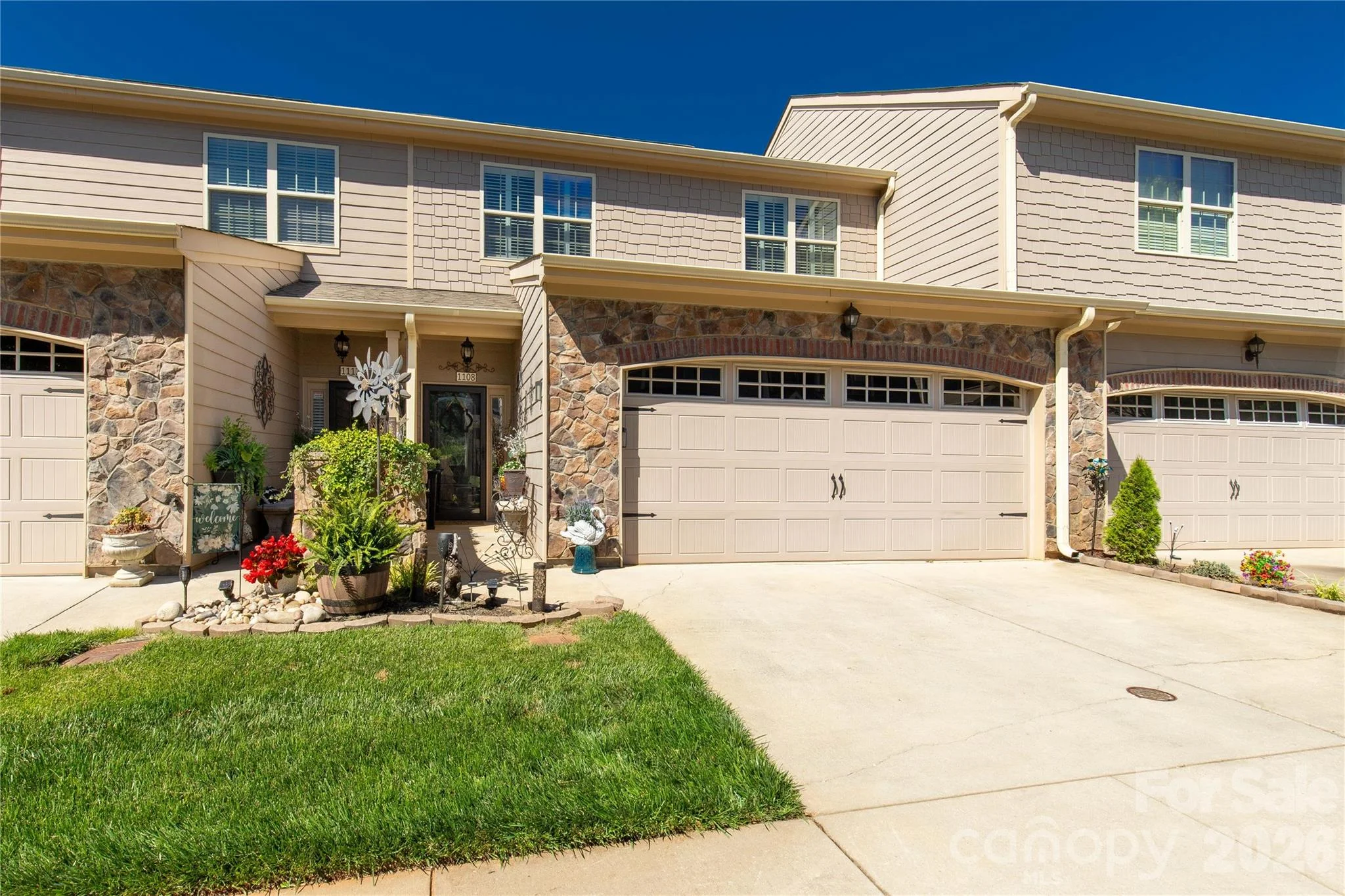 1108 Stuarts Landing Drive, Cramerton, NC, 28032