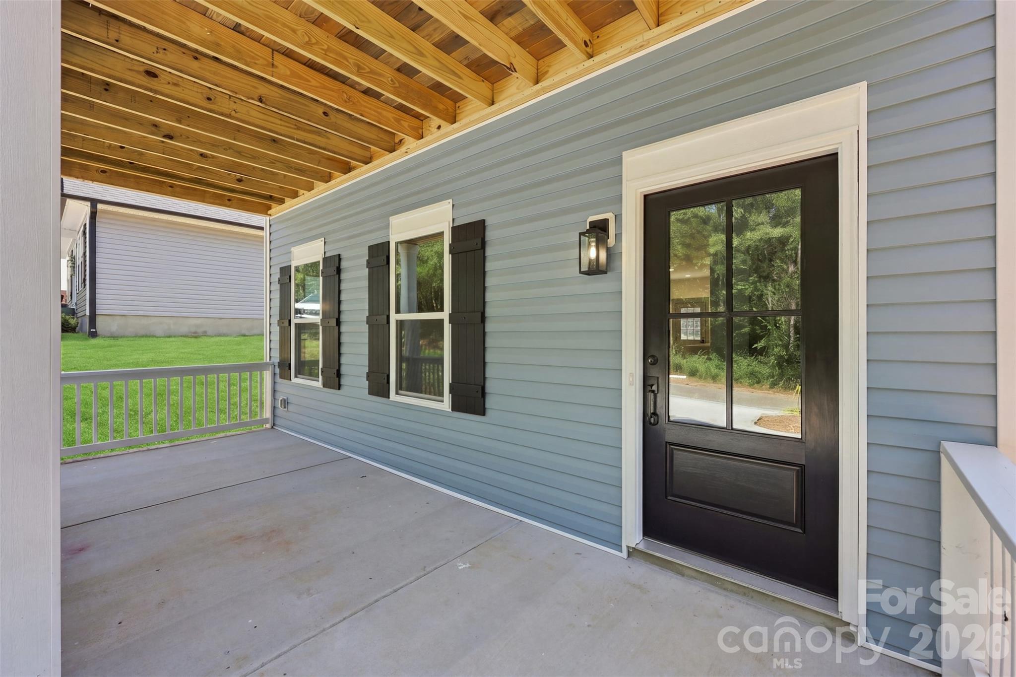 73 Lake Drive NW