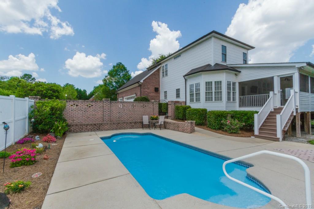 Fenton Dell - Residential