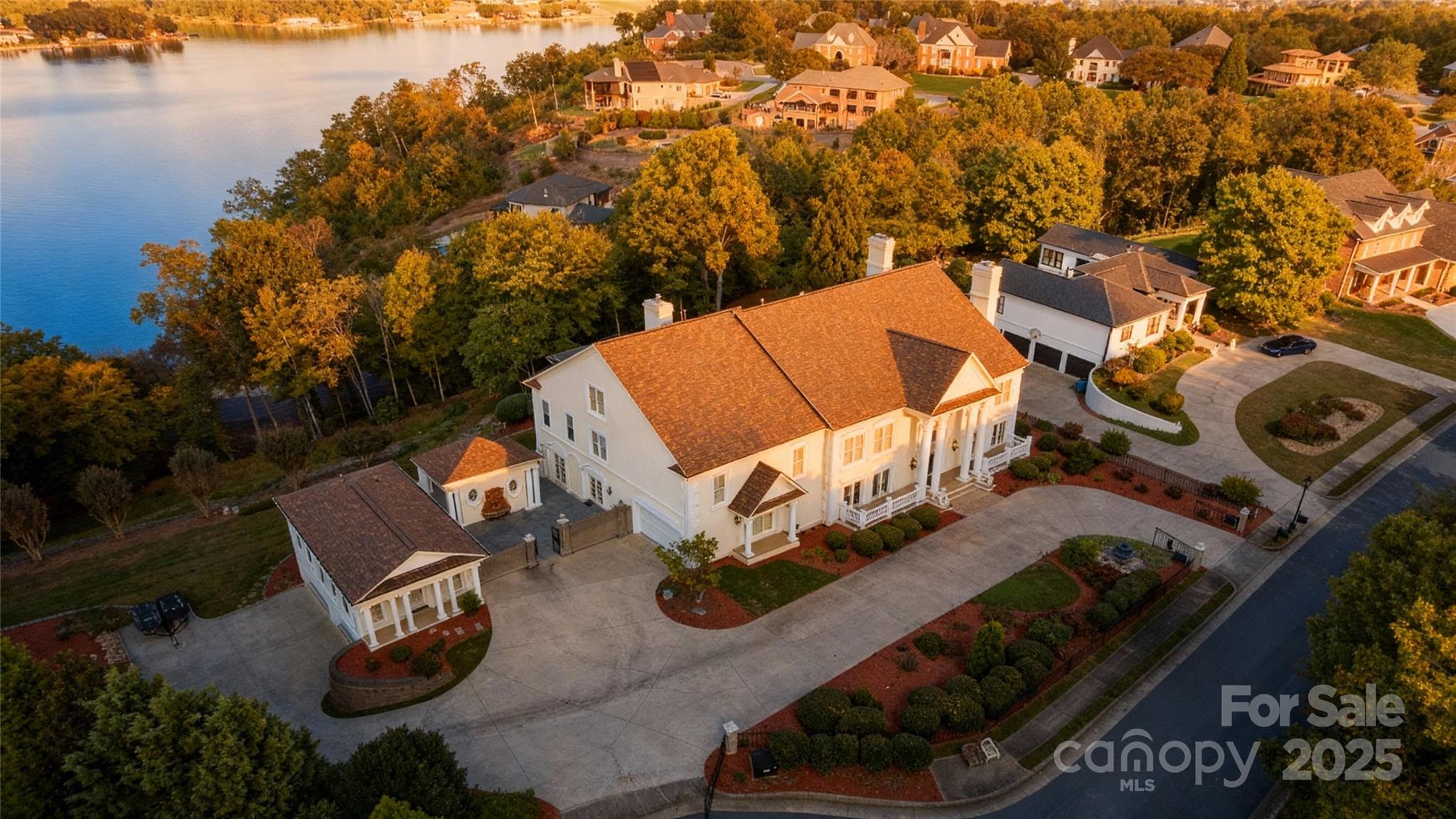 Governors Harbour - Residential