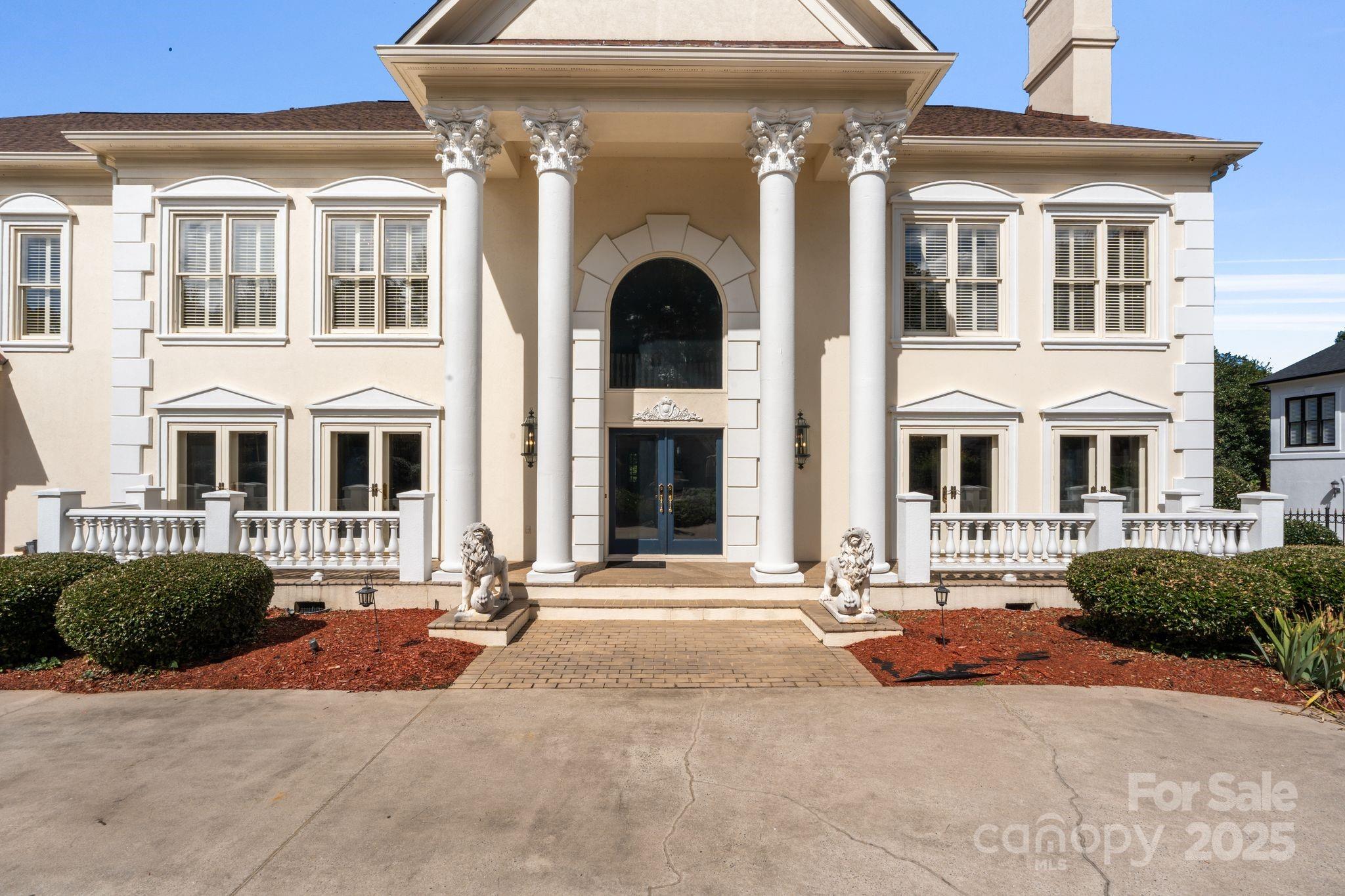 Governors Harbour - Residential