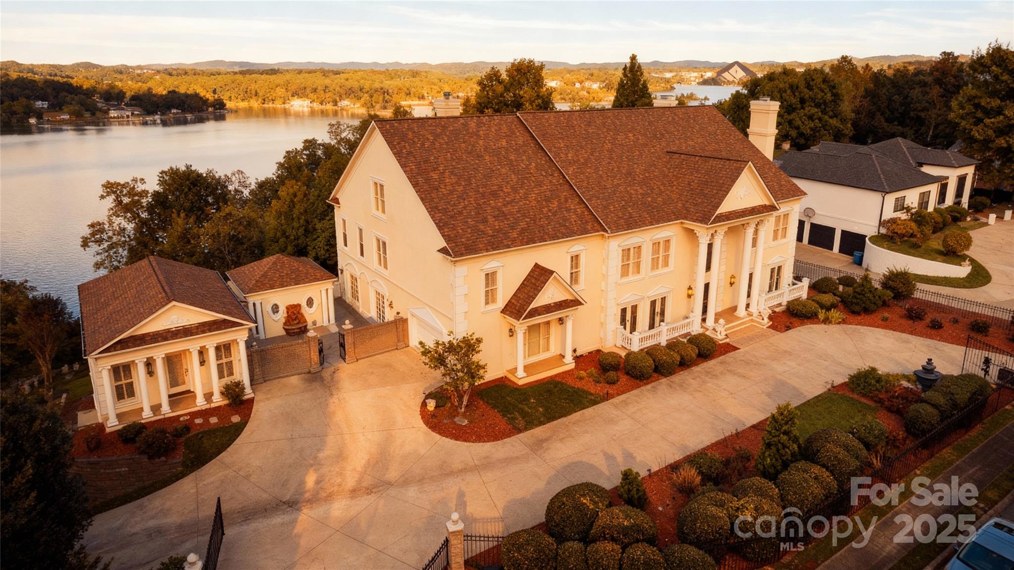 Governors Harbour - Residential