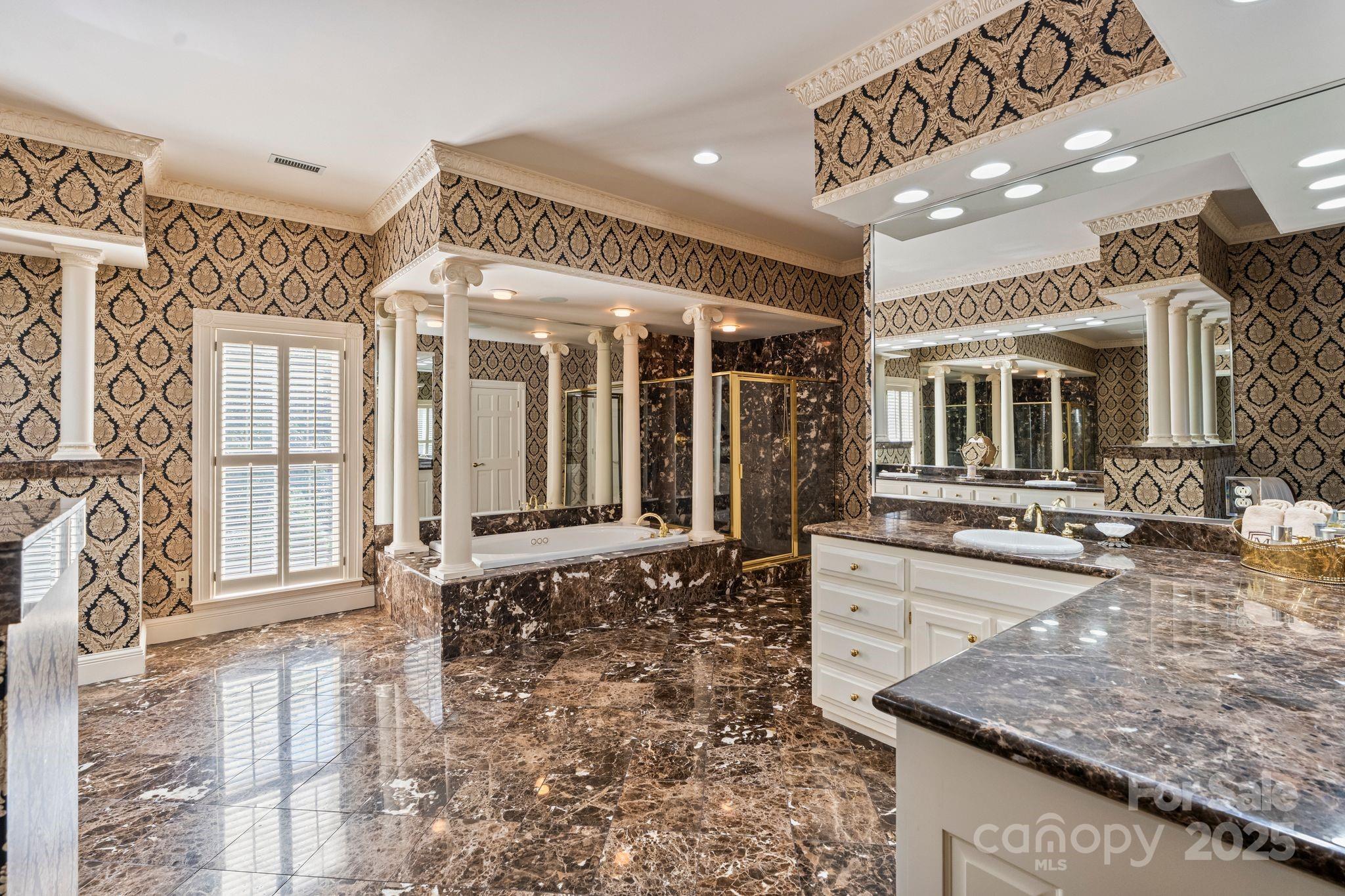 Governors Harbour - Residential