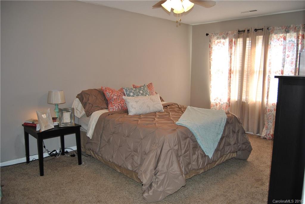 Pine Creek - Residential