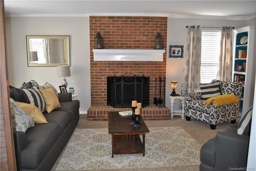 Pine Creek - Residential
