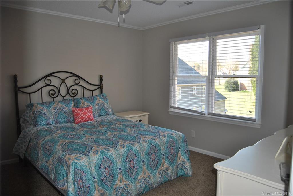 Pine Creek - Residential