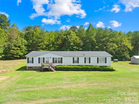 Photo of 506 Salem Church Road, Maiden, NC 28650 (MLS # 4426455)
