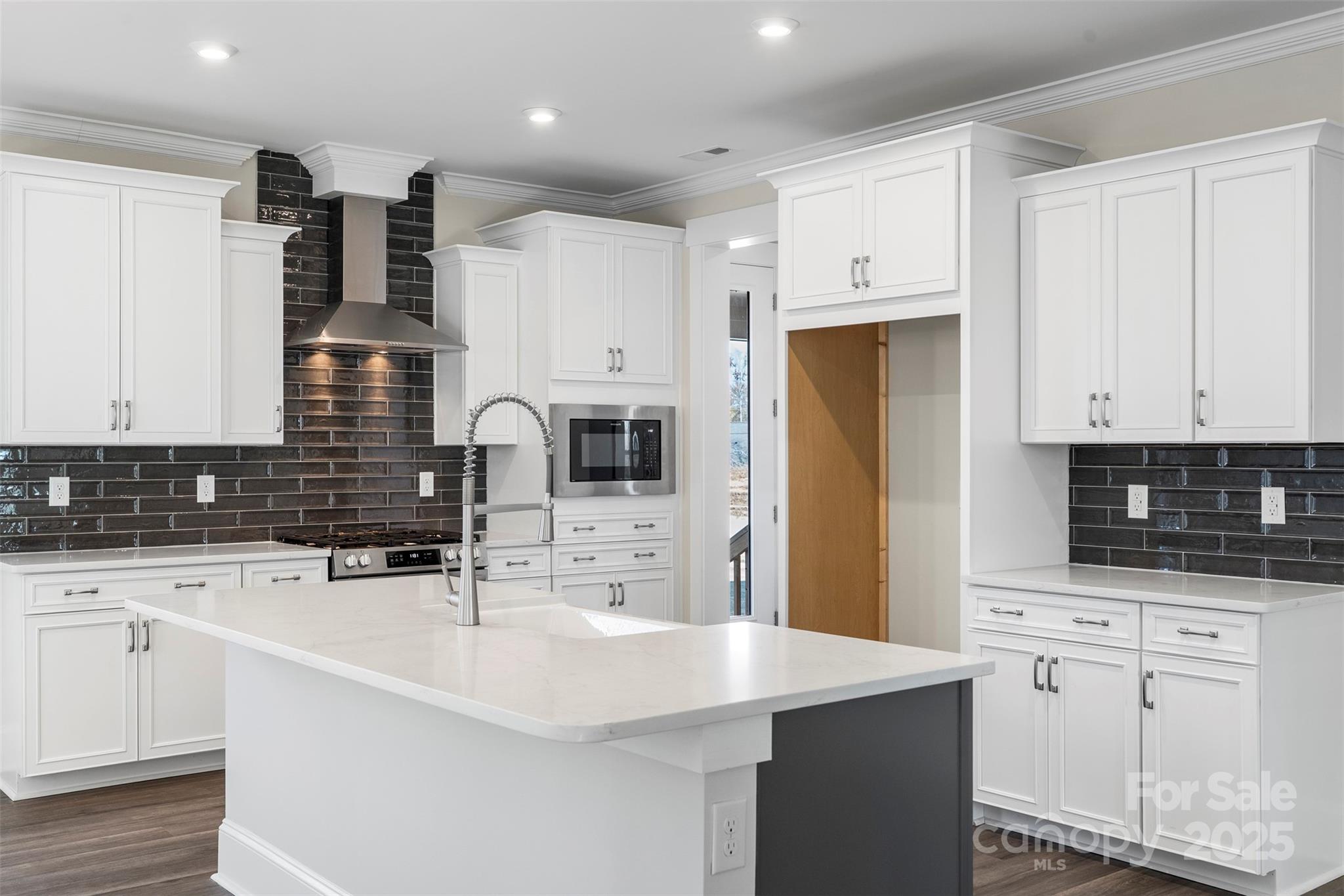 Riverwalk - Residential