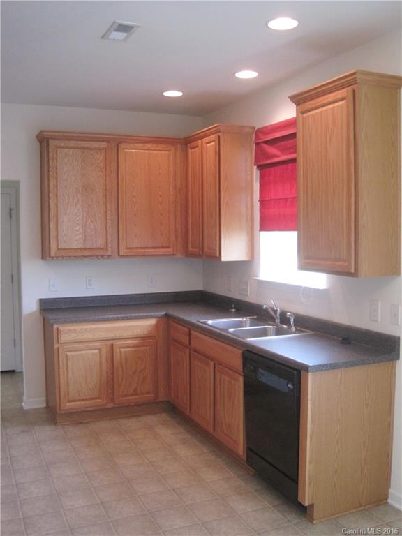 Ashley Glen - Residential Lease