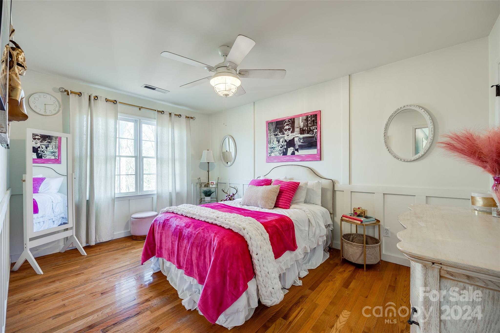 Seven Coves - Residential