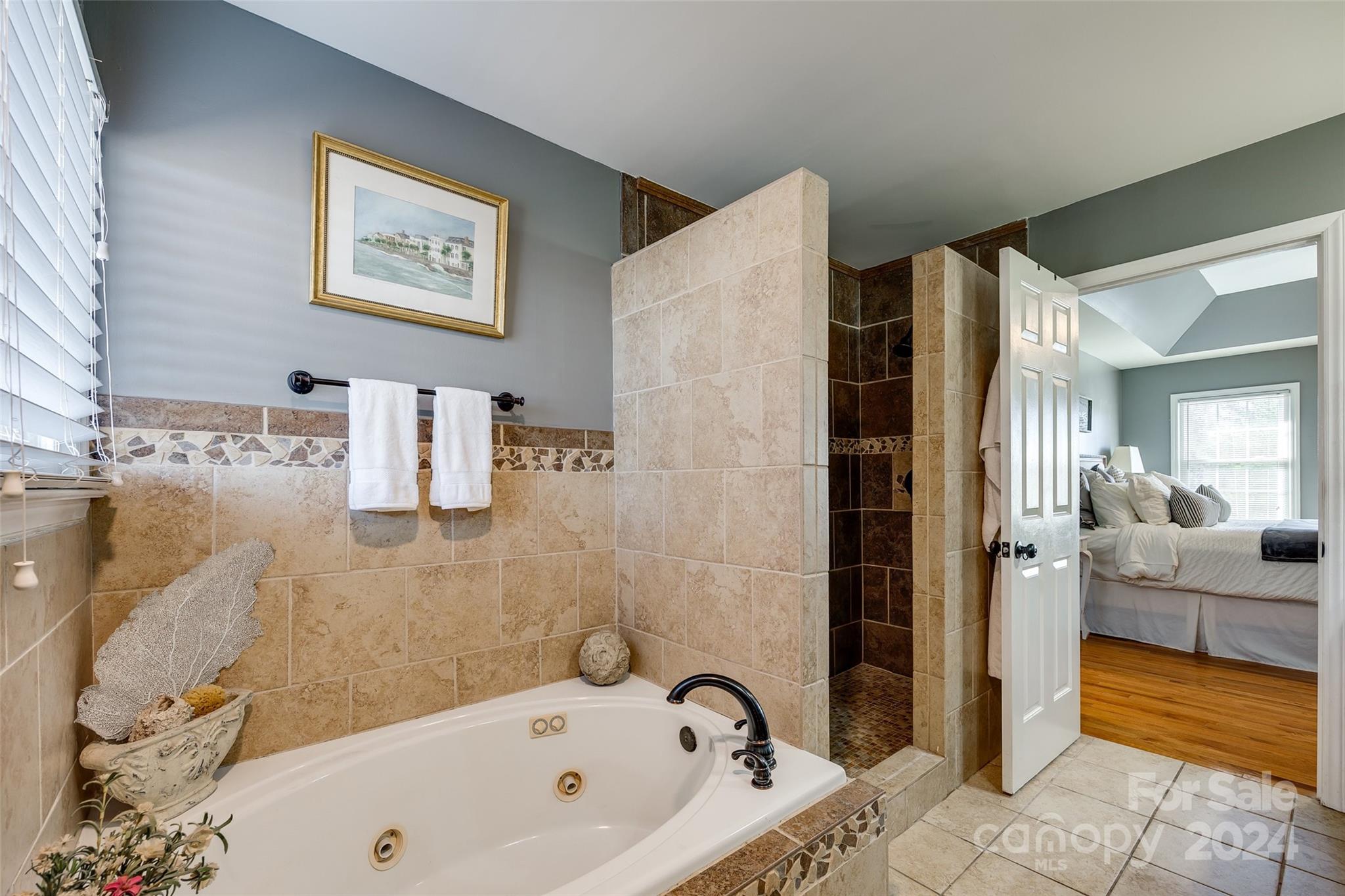 Seven Coves - Residential