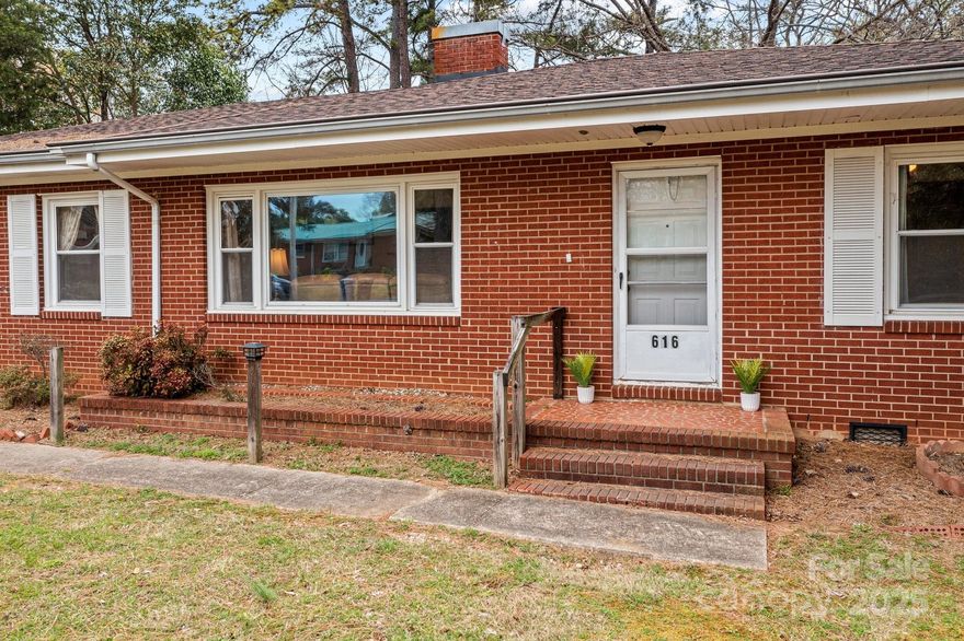 Brick 3 bedroom ranch home, one level living, hardwood floors, ceiling fans, living & dining combo, breakfast bar with stools, cozy fireplace with gas logs, built in shelving, new roof and attached car port. Outside enjoy a deck and fenced backyard. Convenient to restaurants and shopping.
