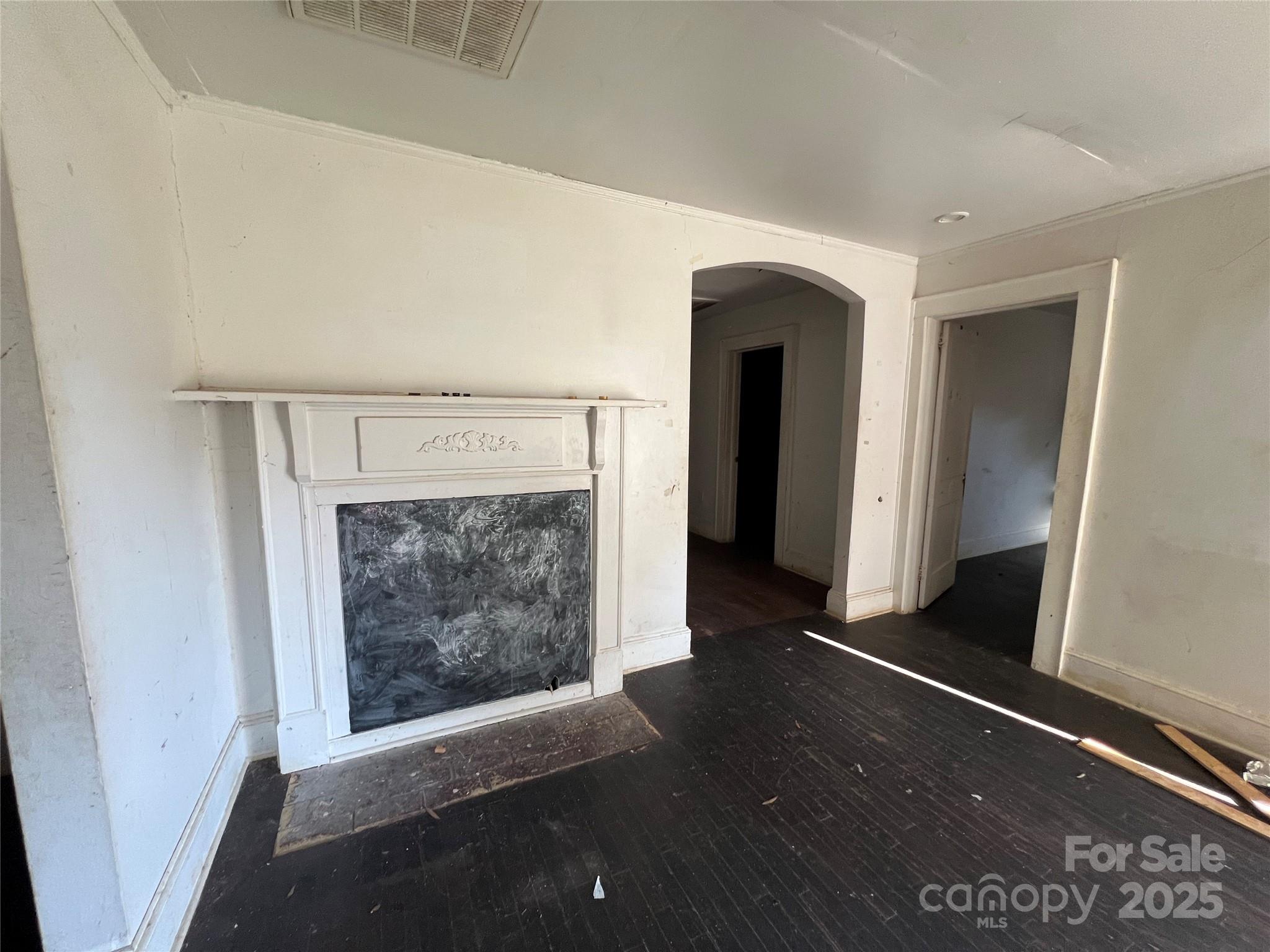 345 Bradford Drive