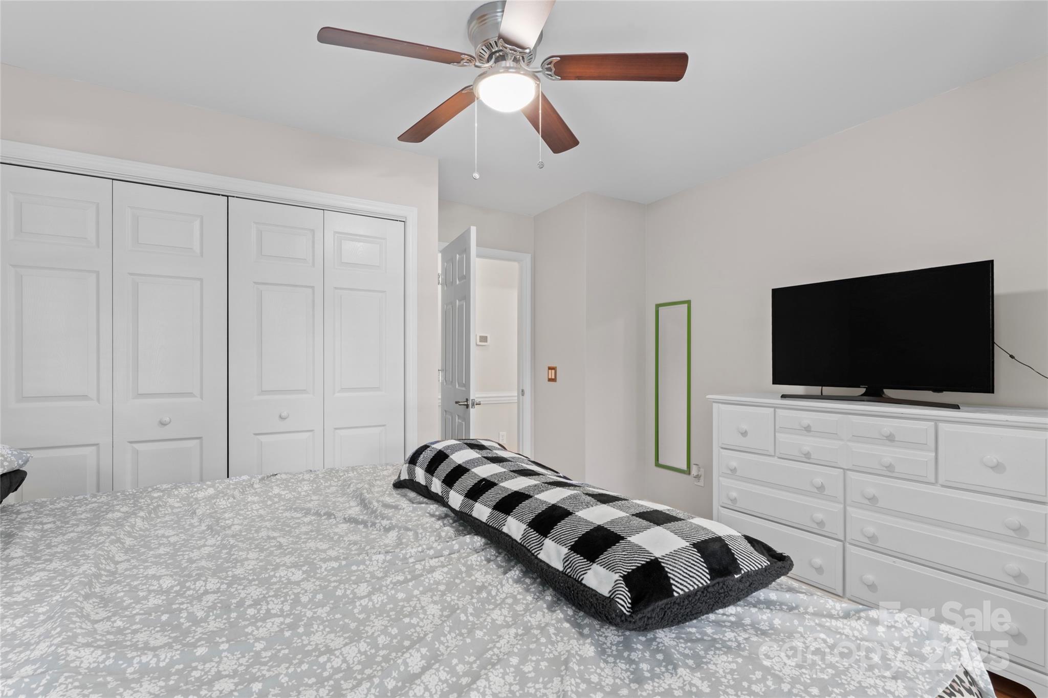 Hunters Run - Residential