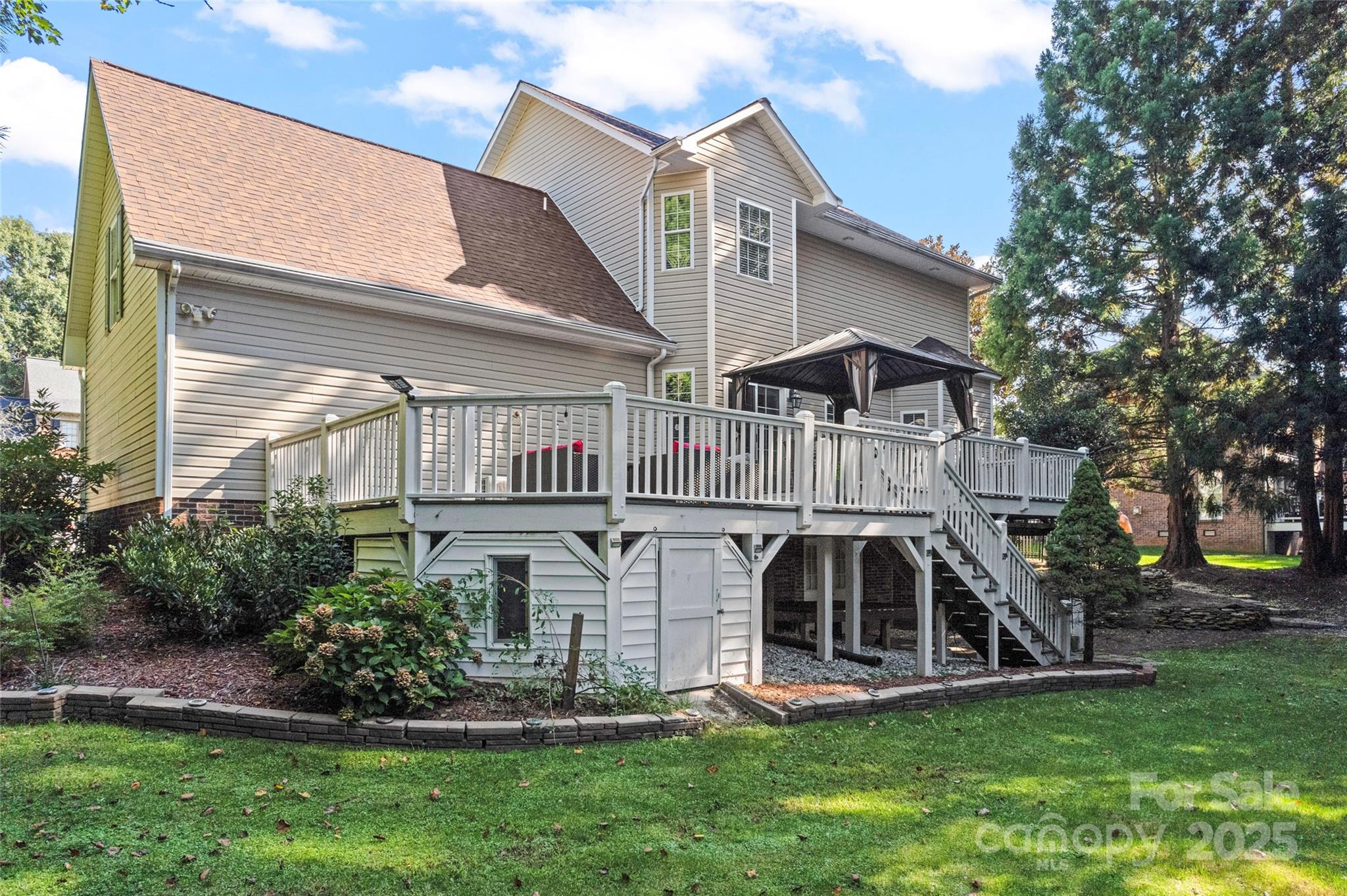 Hunters Run - Residential