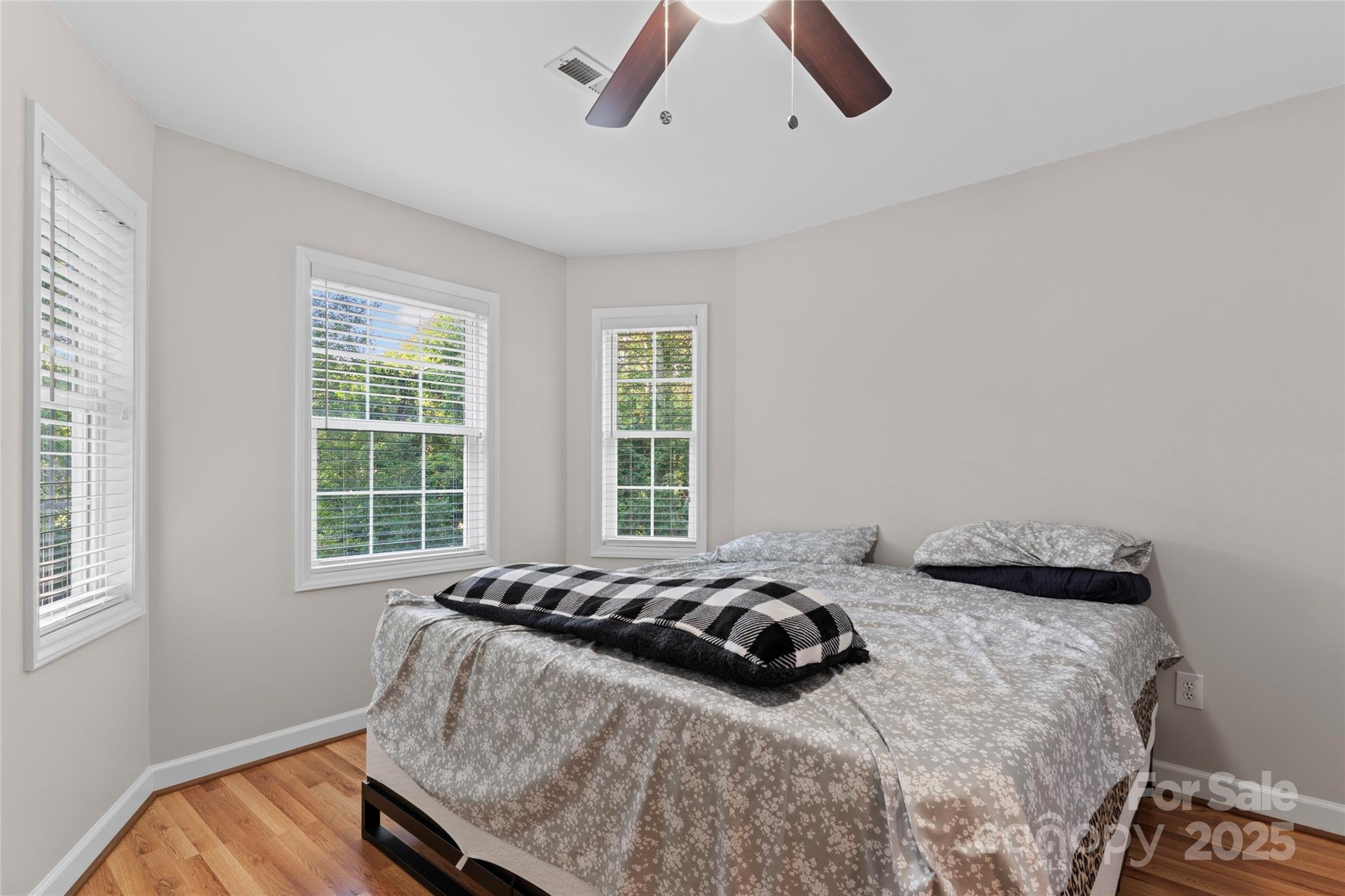 Hunters Run - Residential