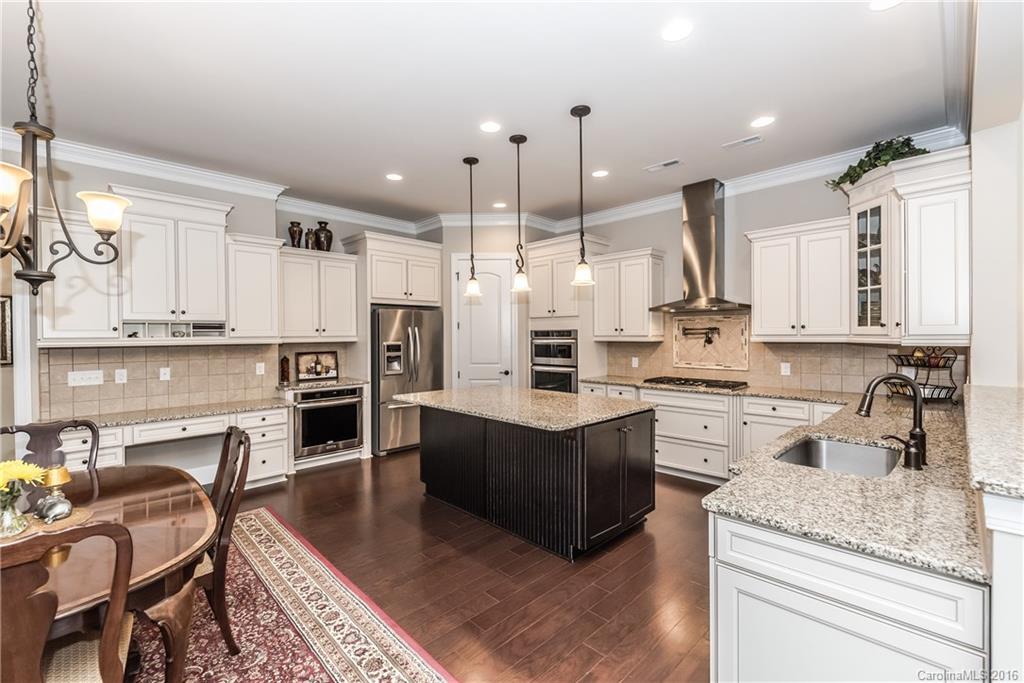 Stratford Hall - Residential