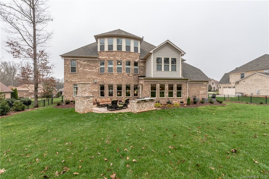 Stratford Hall - Residential