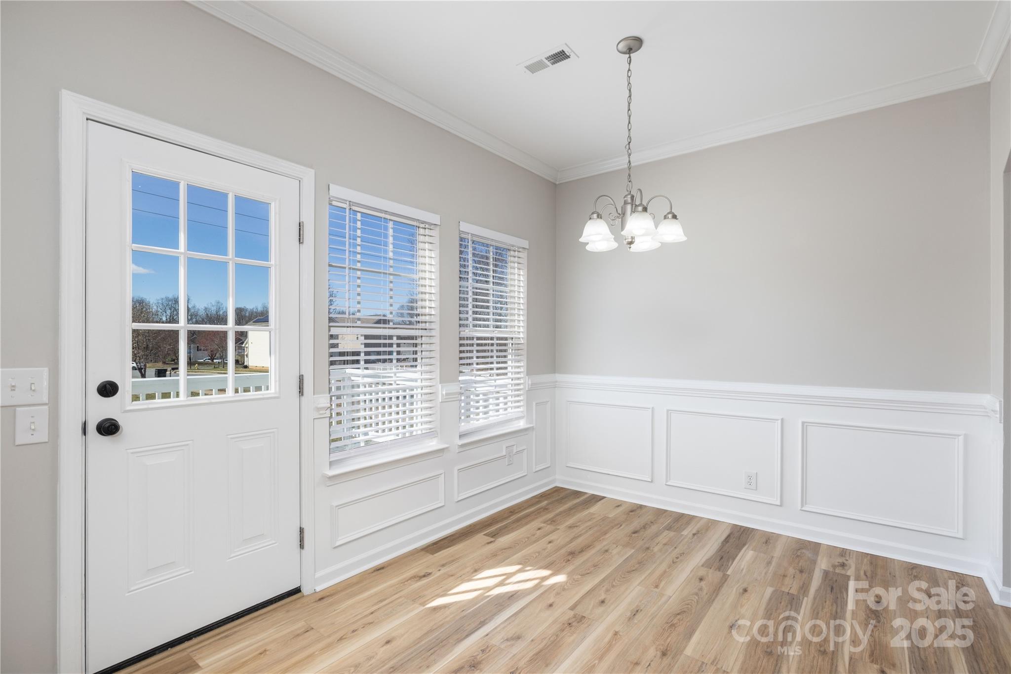 136 Ridge Bluff Road