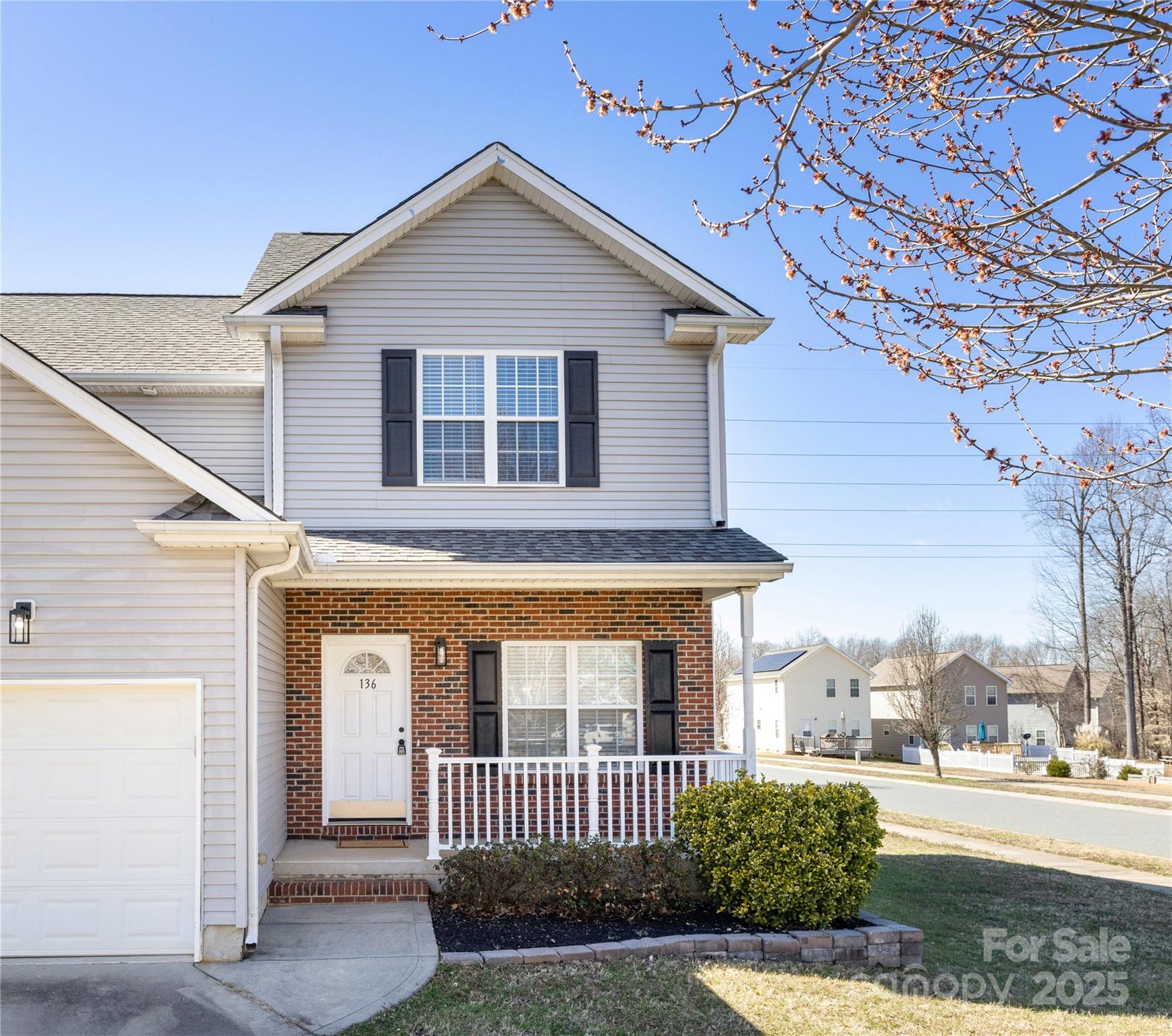 136 Ridge Bluff Road