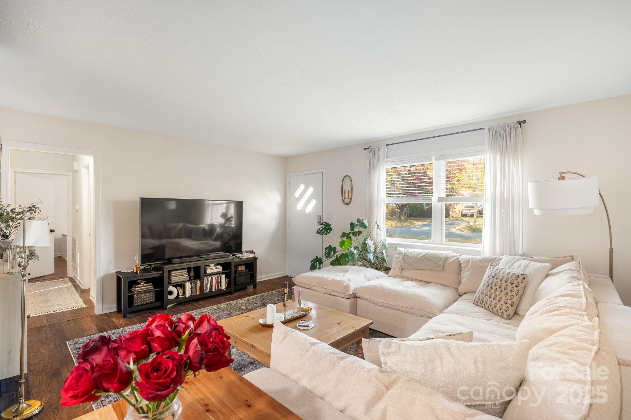 2333 Birchcrest Drive