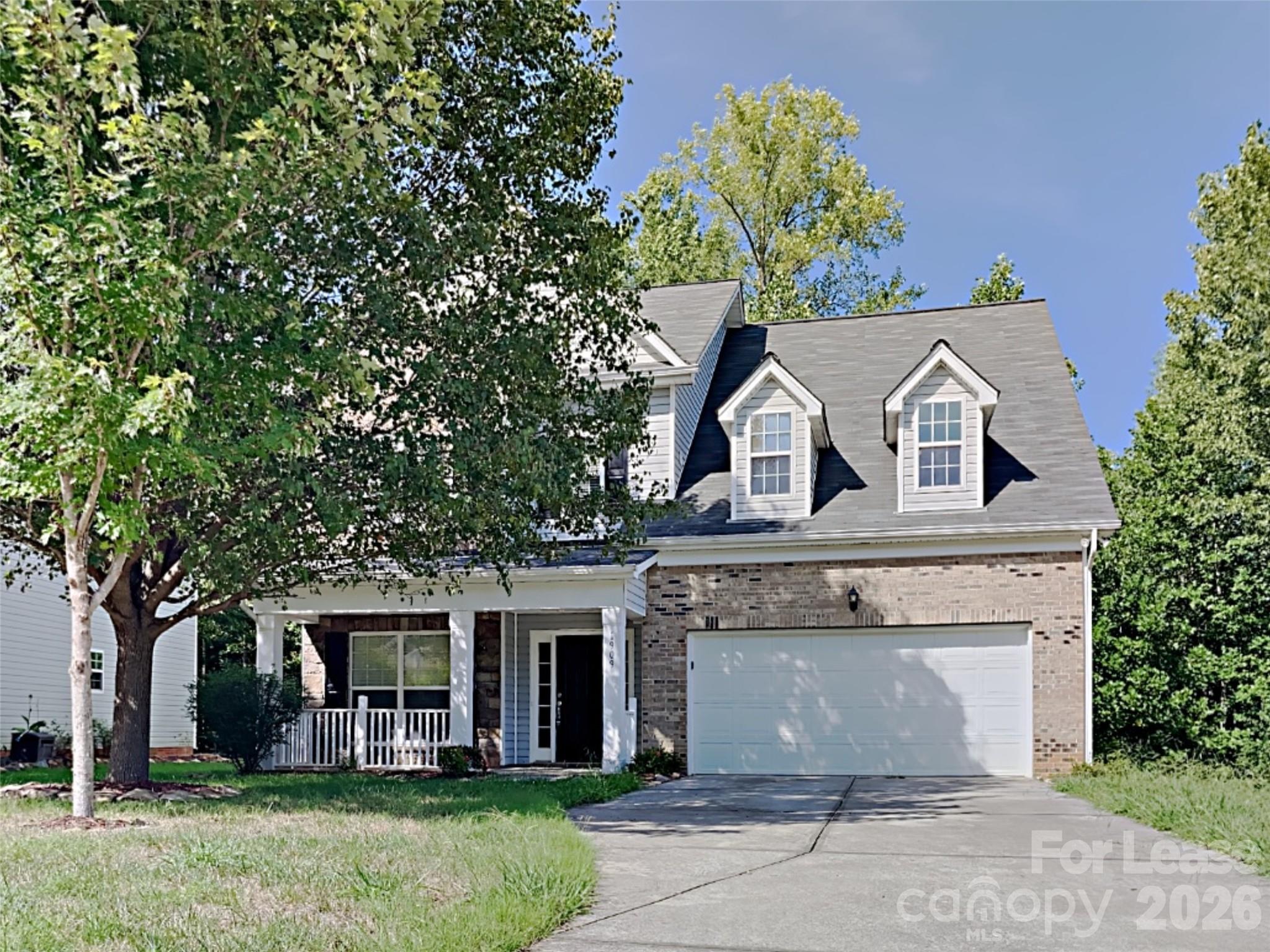 Photo 1 of 21 — 1909 Thorn Crest Drive, Waxhaw, NC 28173