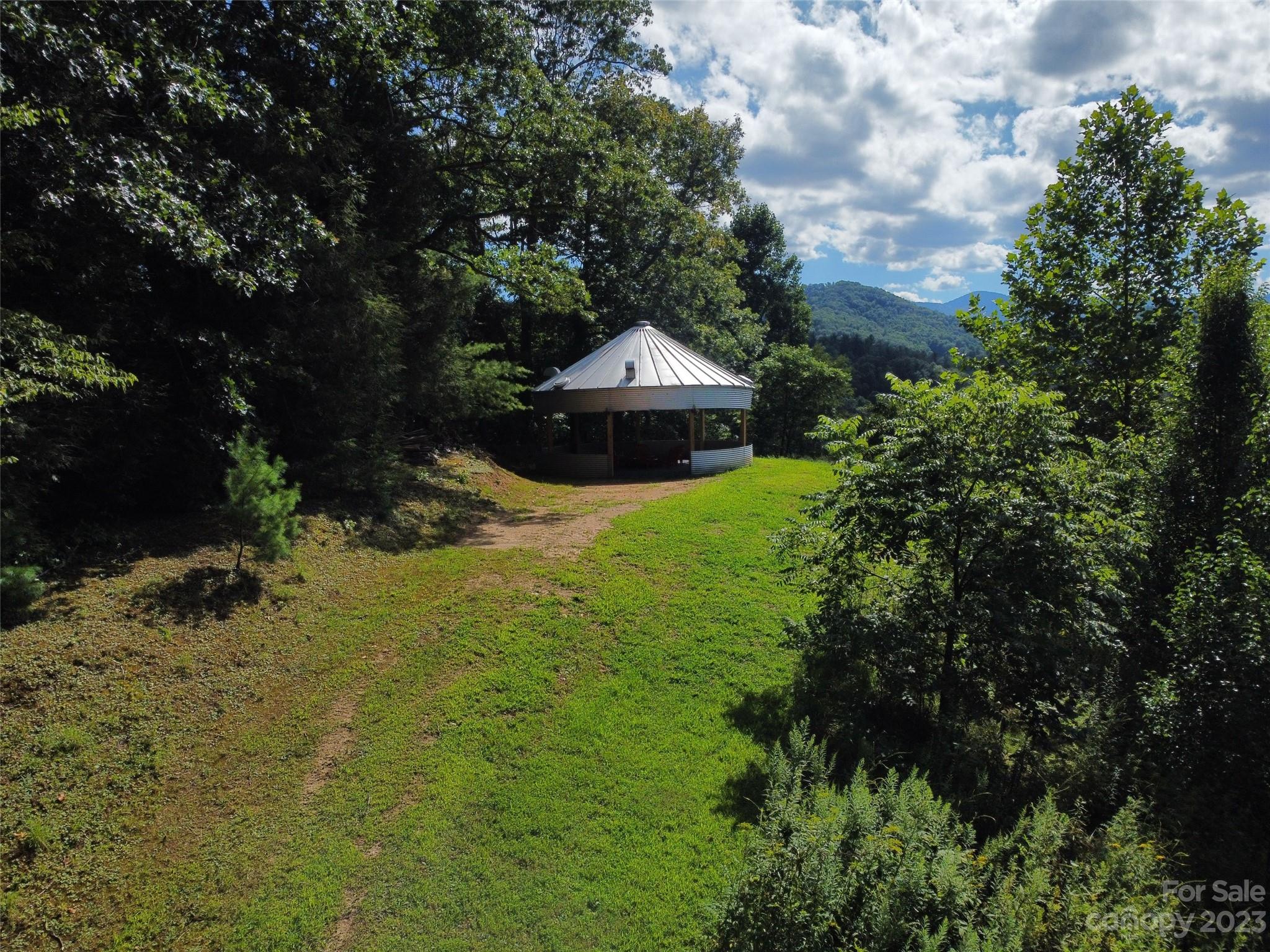 Riverside Farms - Residential