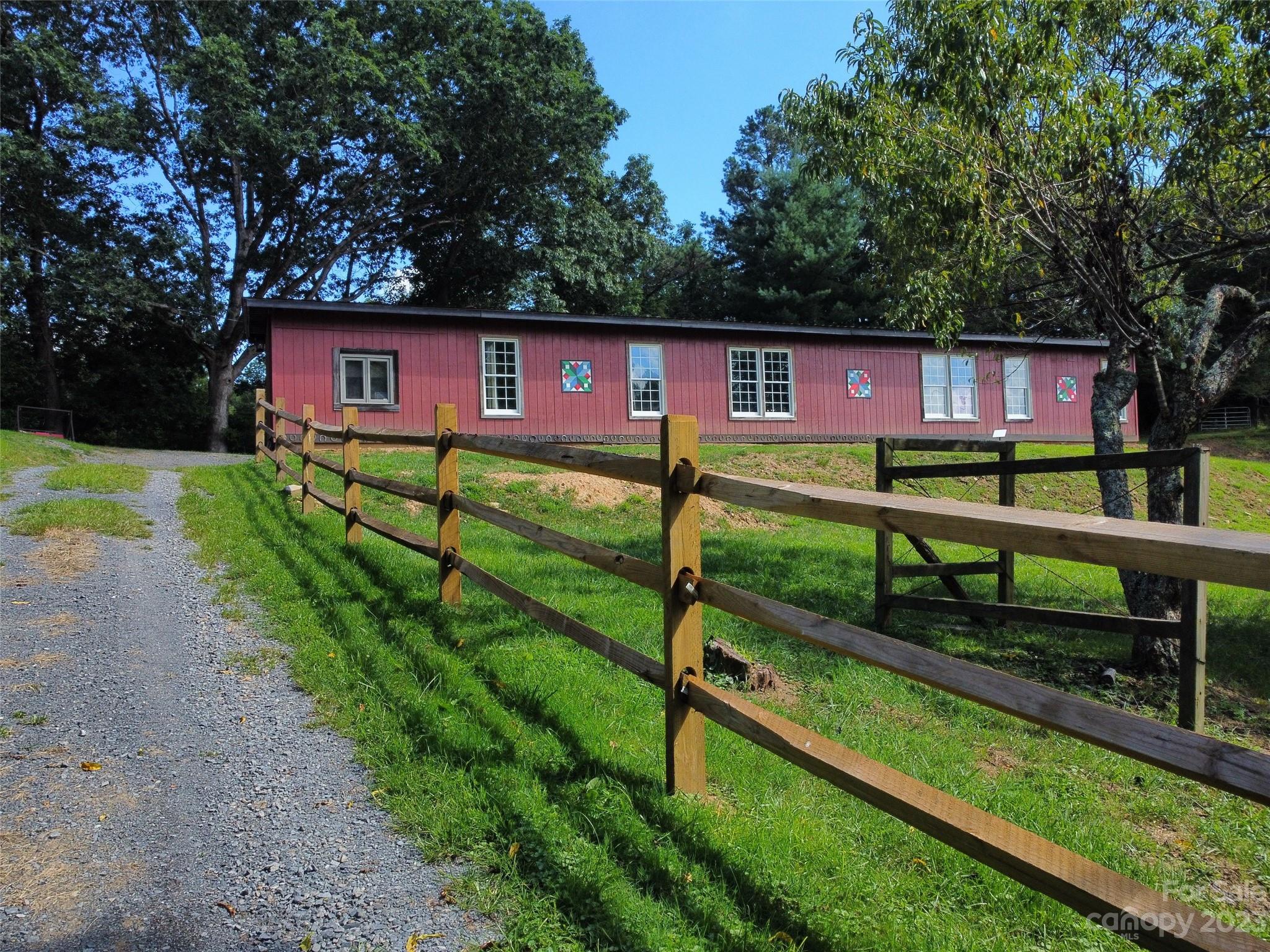 Riverside Farms - Residential