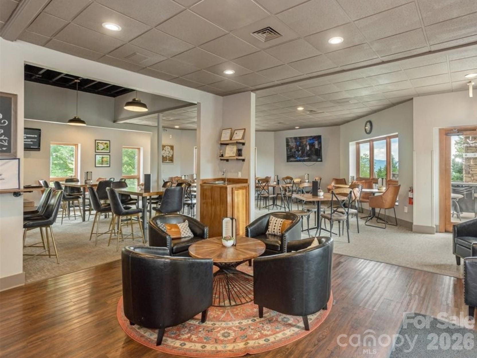 High Vista - Residential