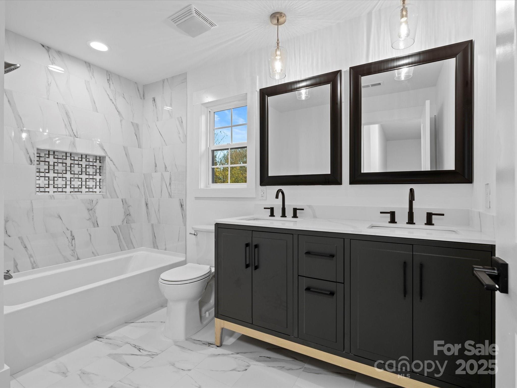 Ridgeloch - Residential