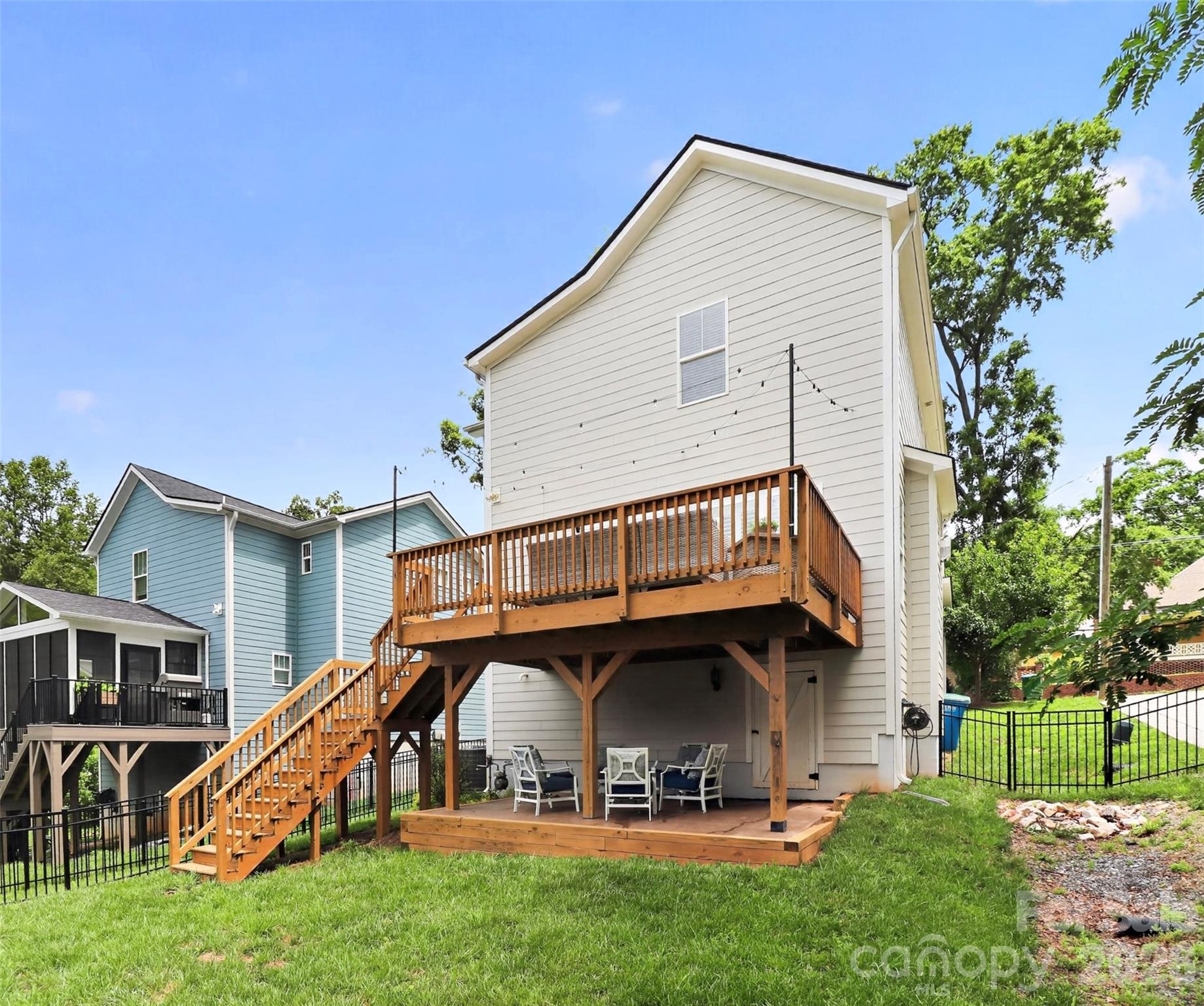Kings Corner - Residential