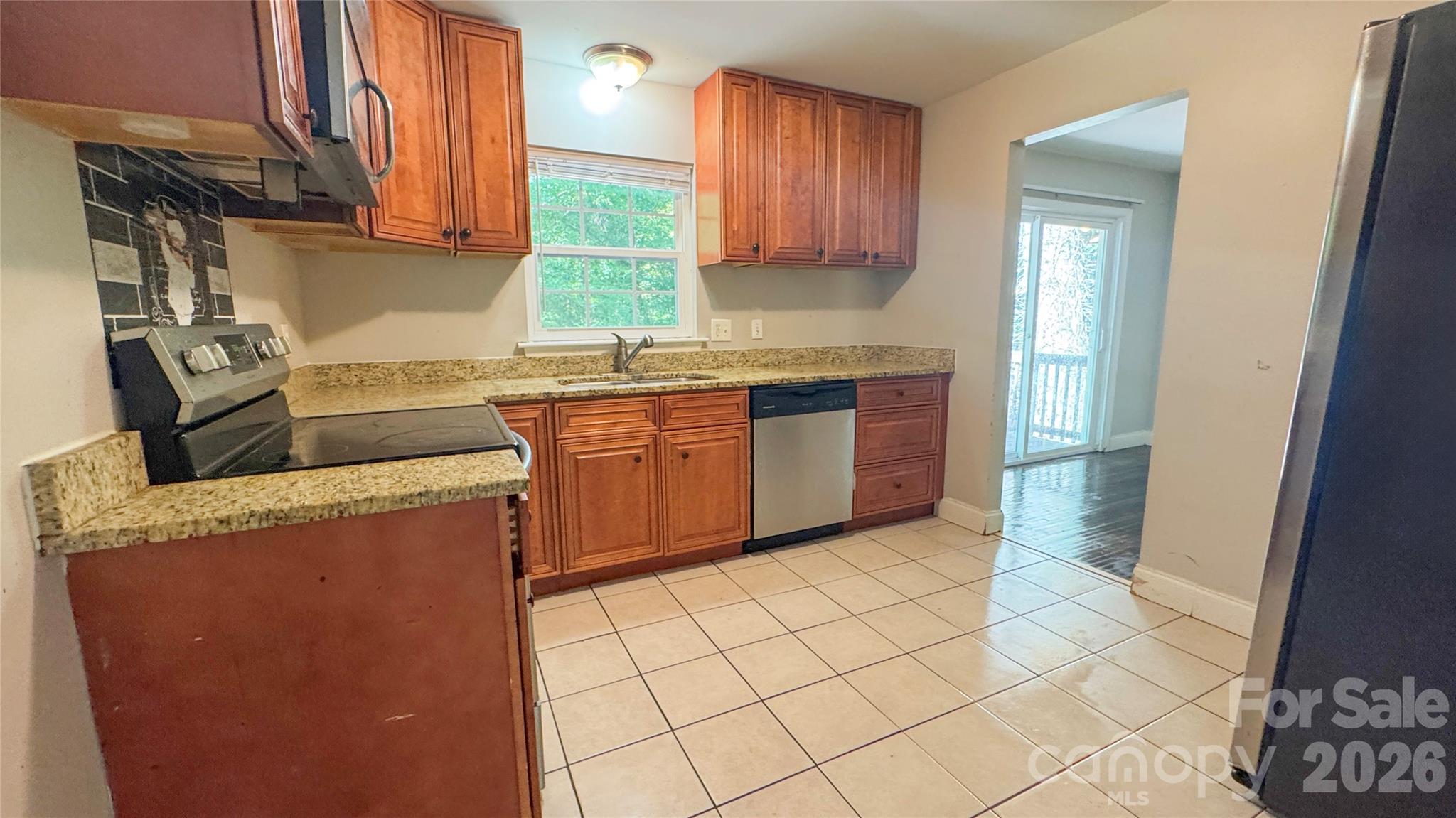 350 Waycross Drive
