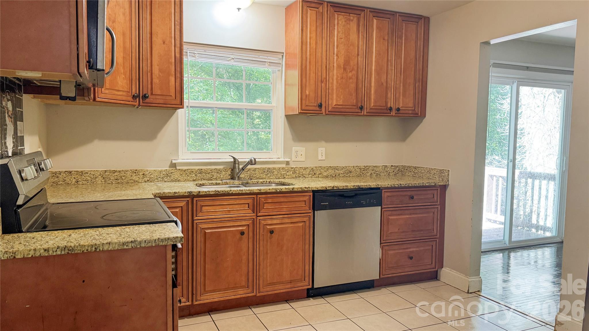 350 Waycross Drive