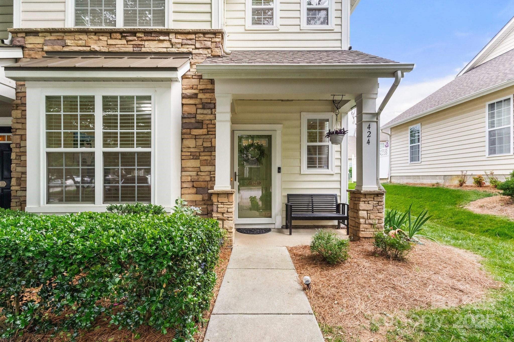 424 River Park Road