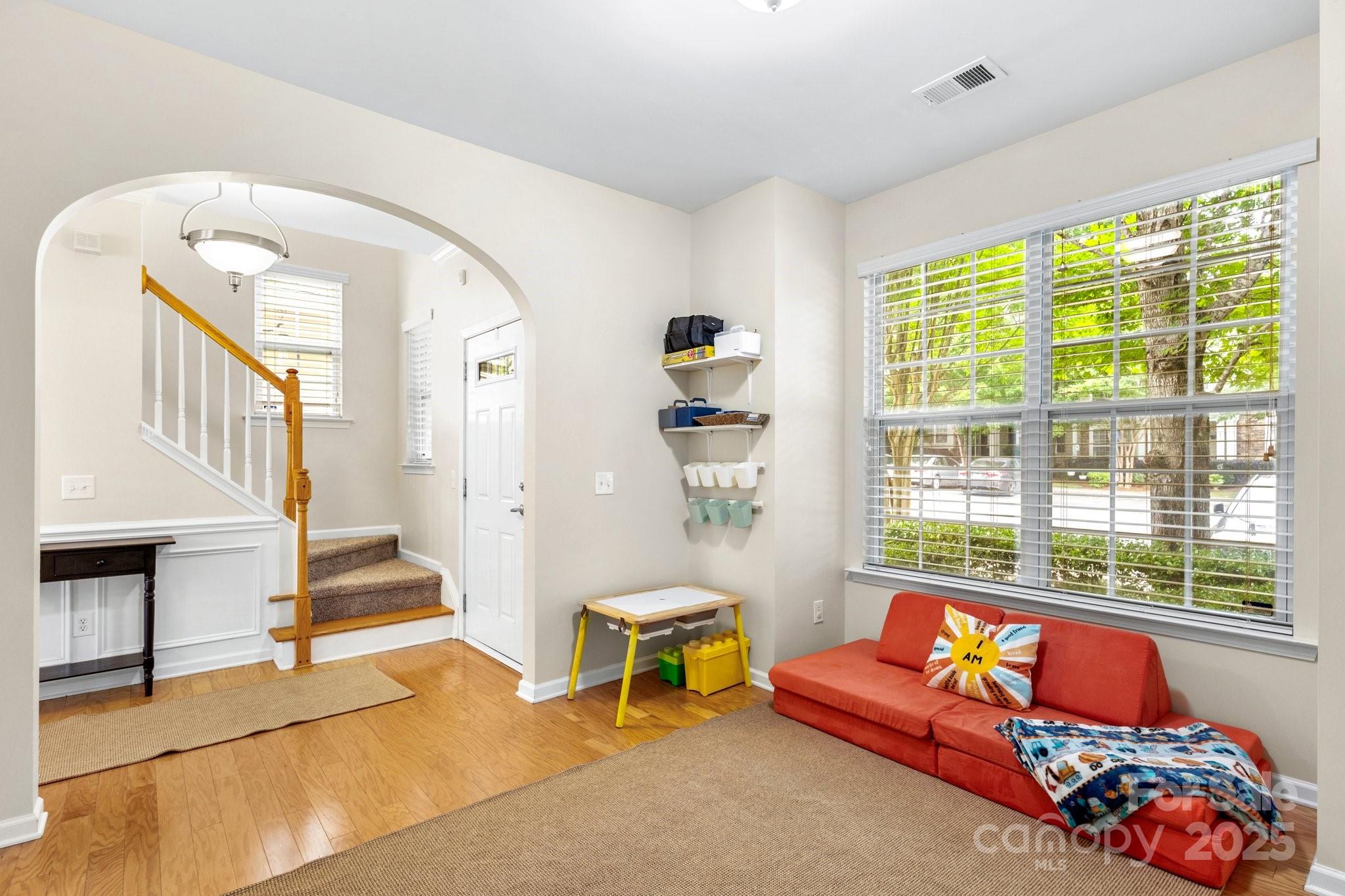 424 River Park Road