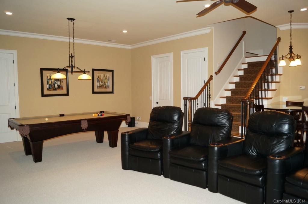 Wheaton Grove - Residential