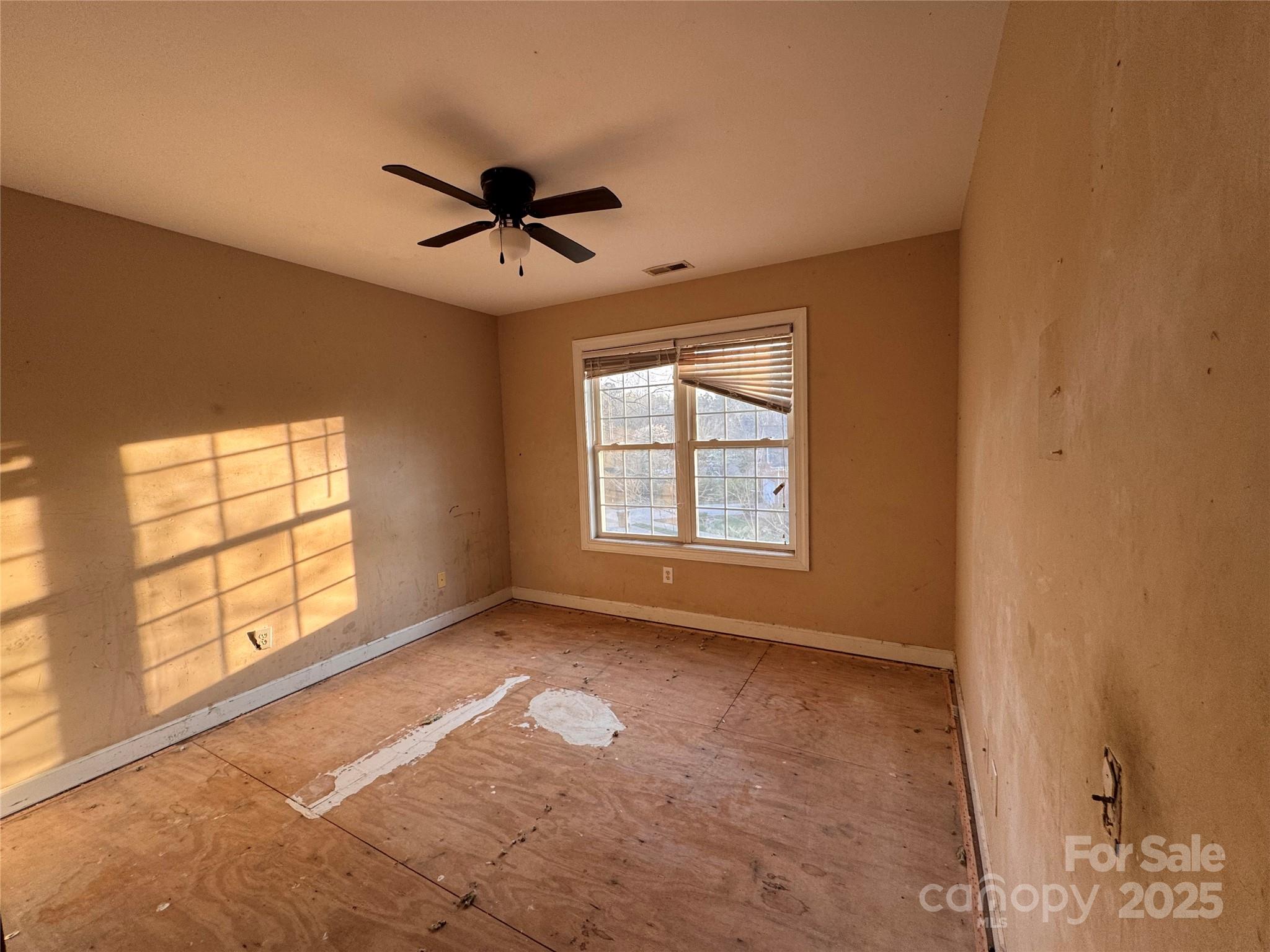 Royal Oaks - Residential