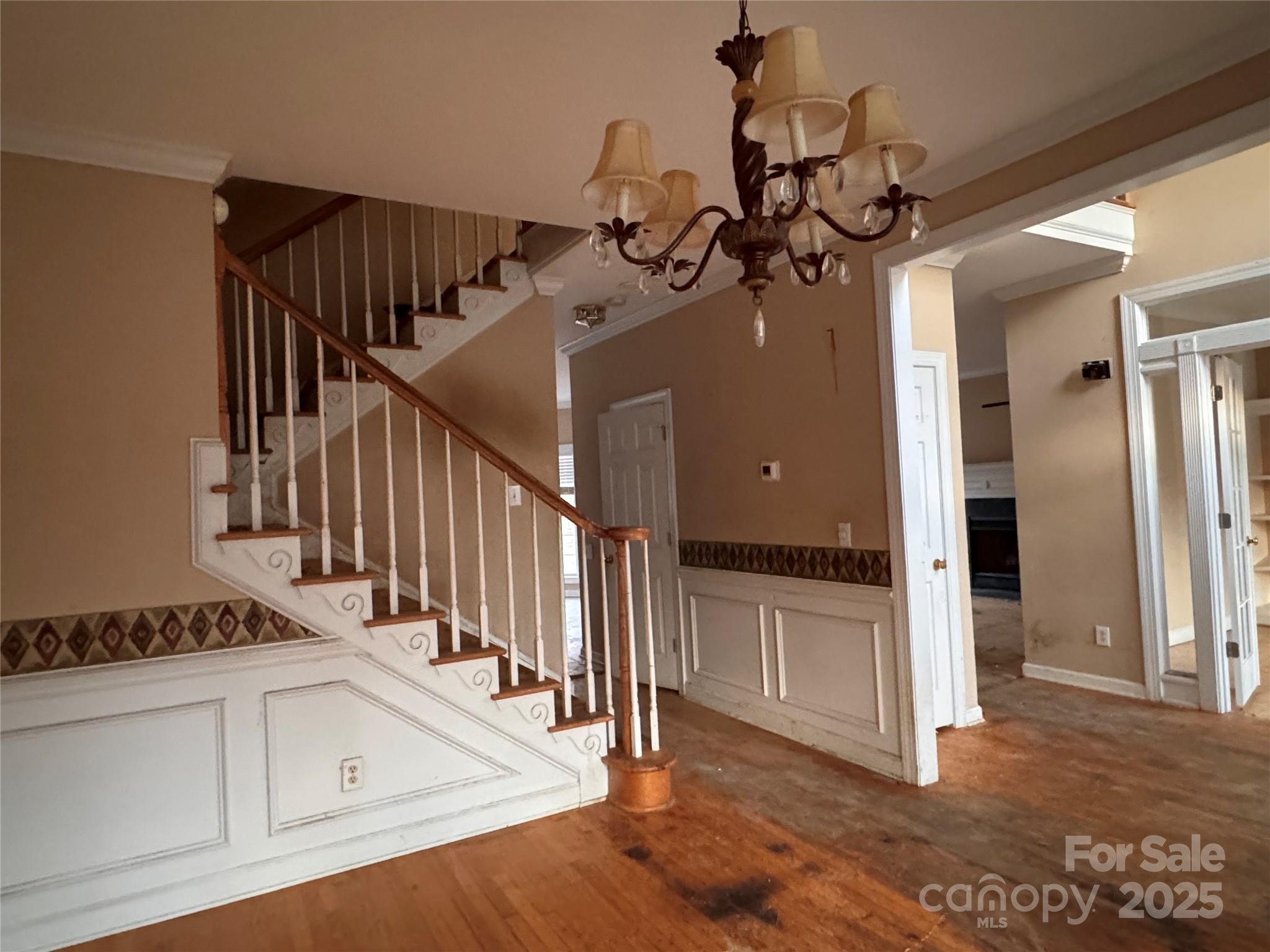 Royal Oaks - Residential