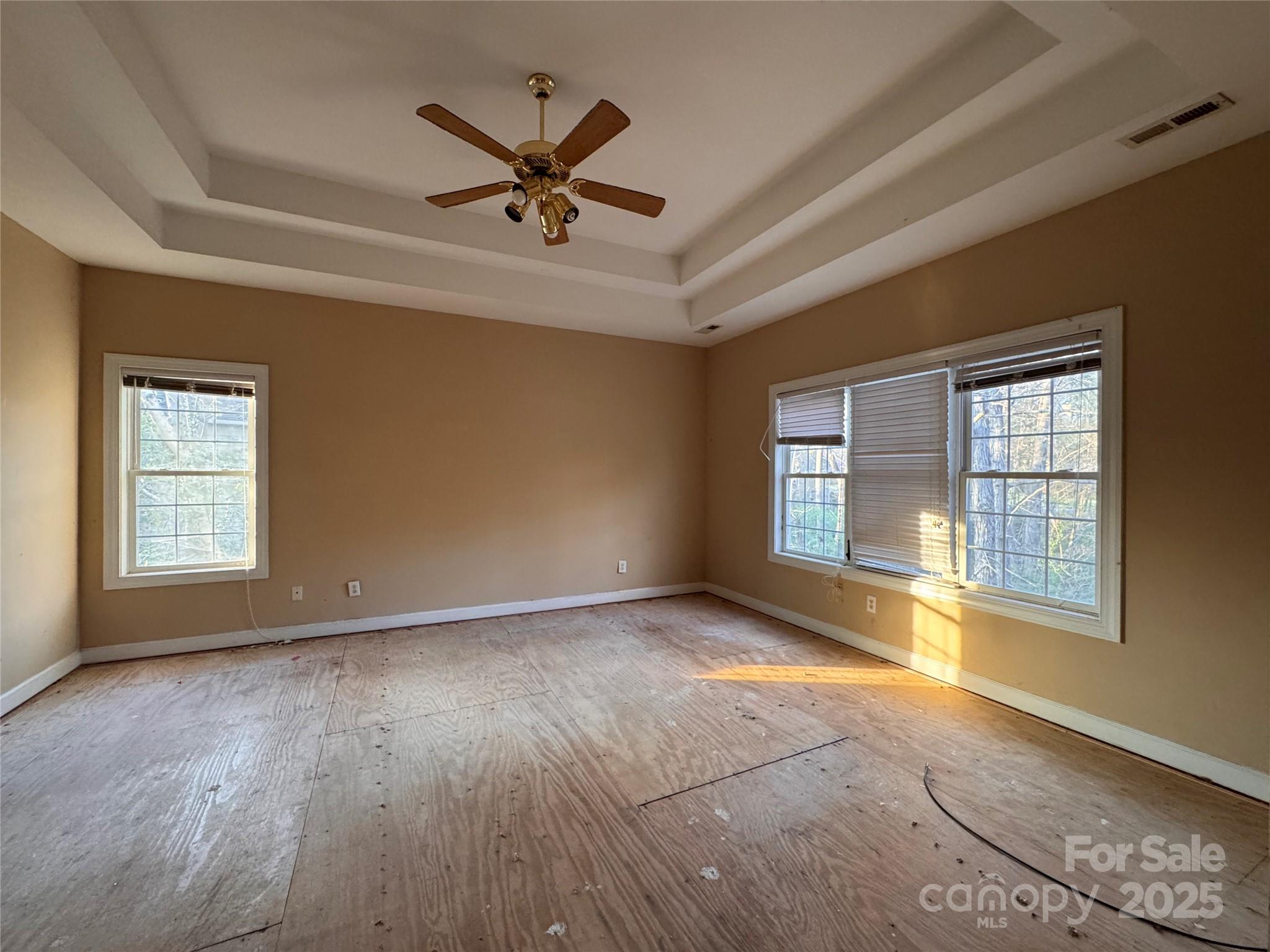 Royal Oaks - Residential