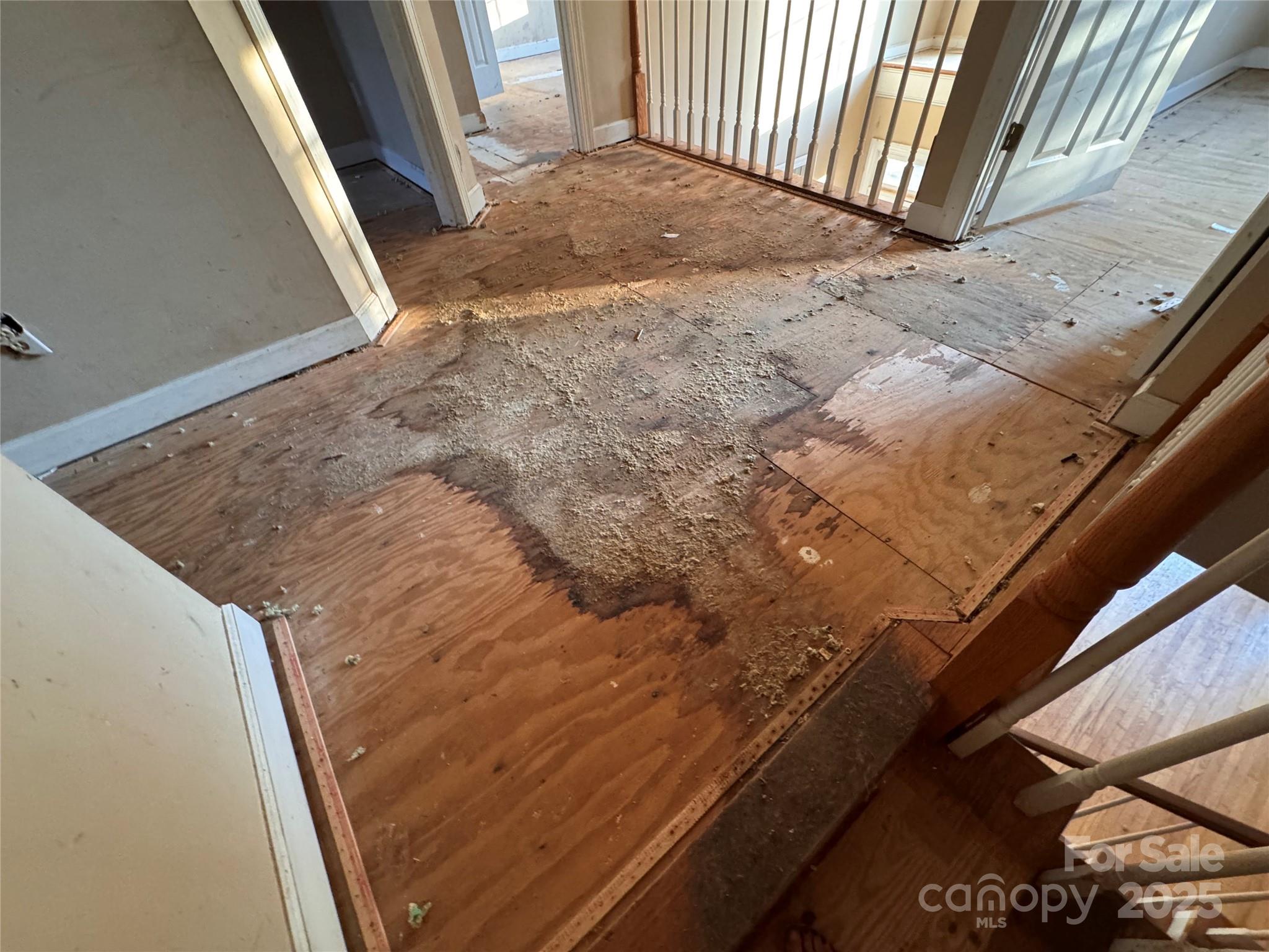 Royal Oaks - Residential