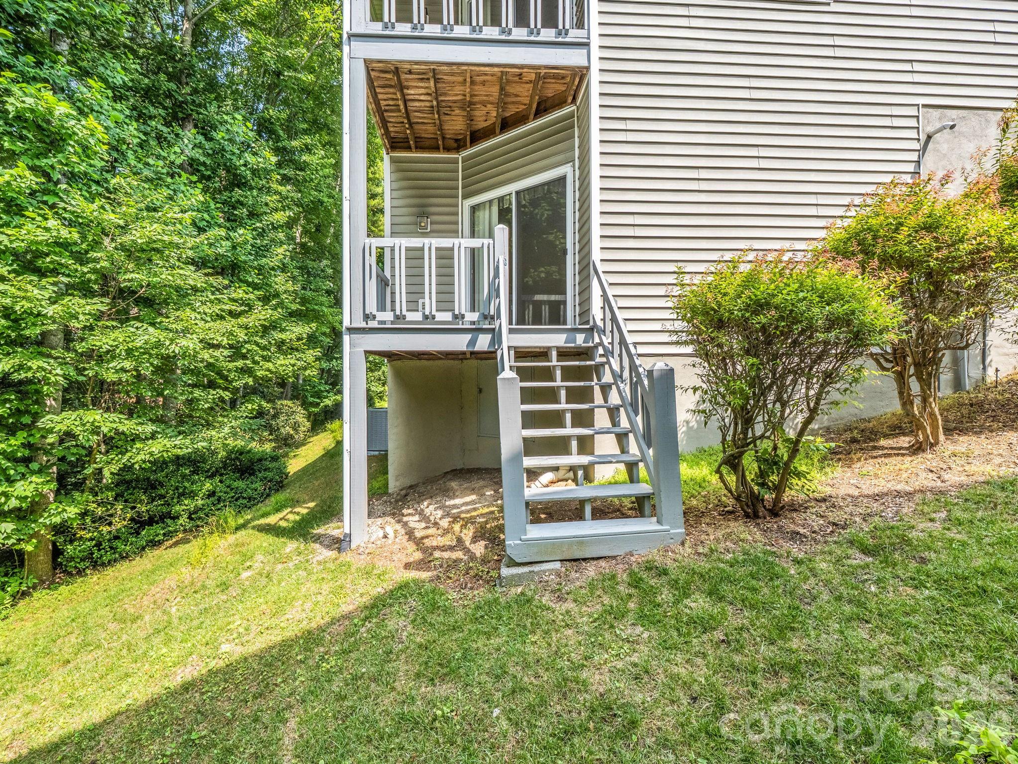 341 Laurel Park Place
