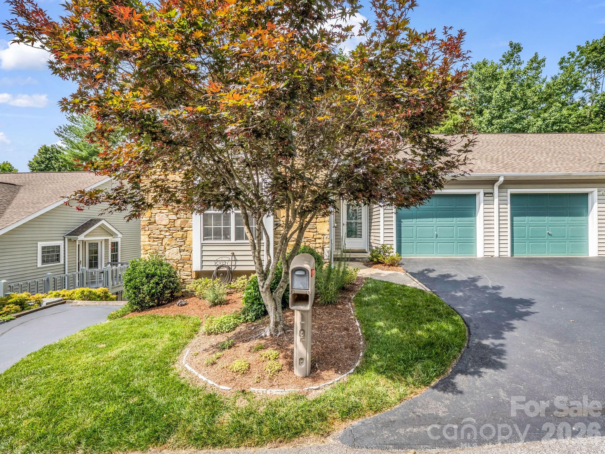 341 Laurel Park Place