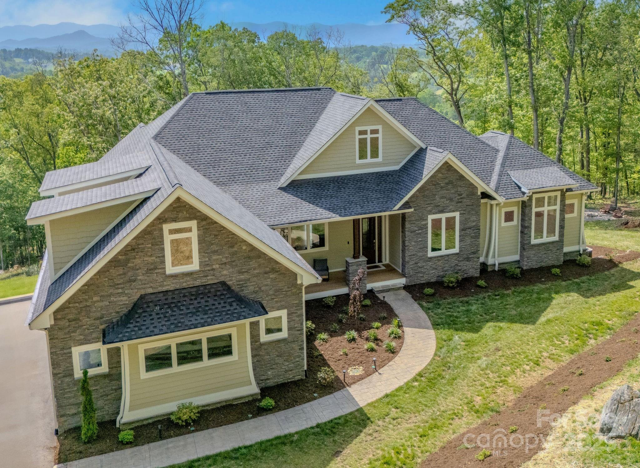 128 Saddle Ridge Drive