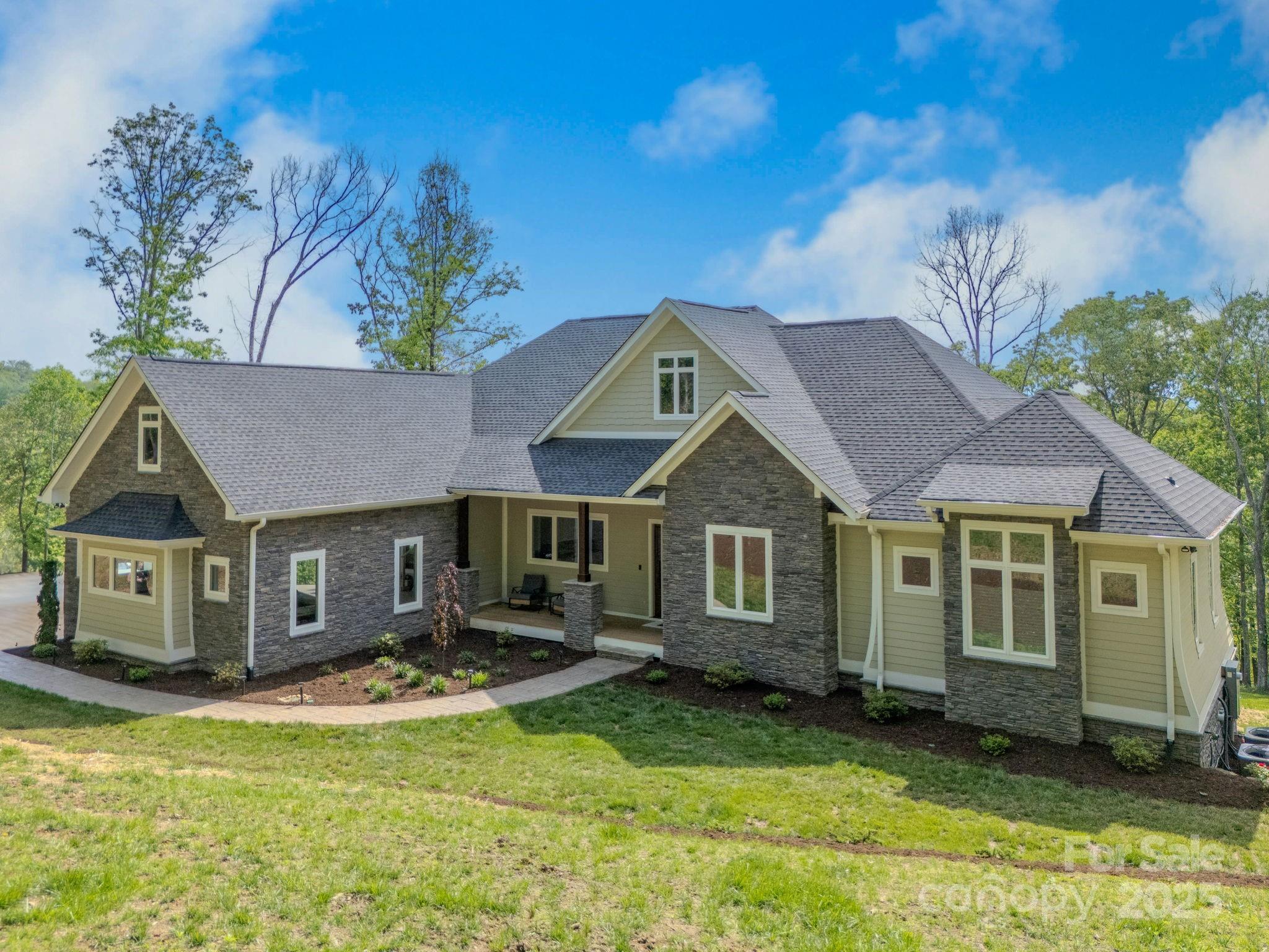 128 Saddle Ridge Drive