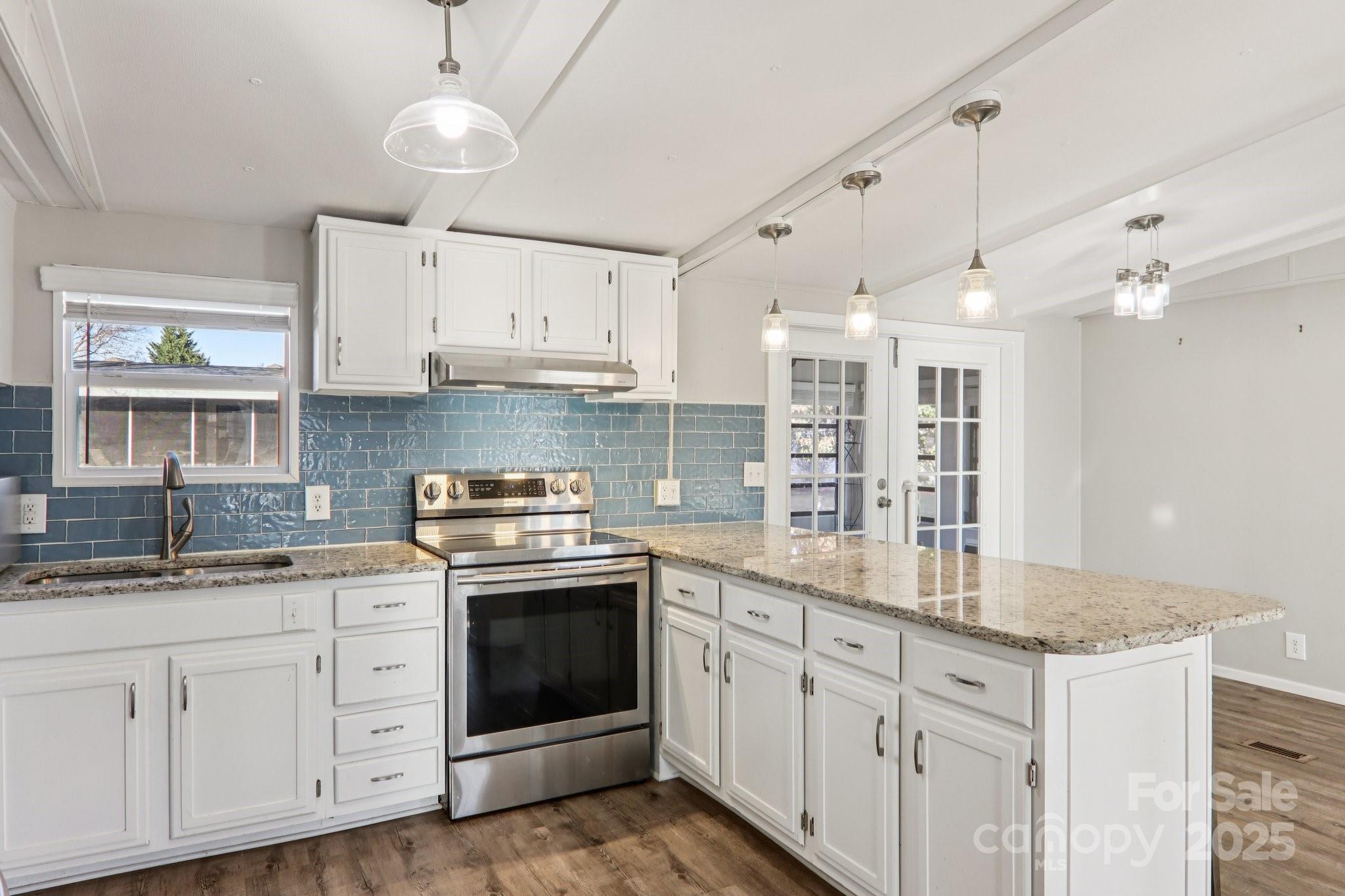 Cumberland Village - Residential