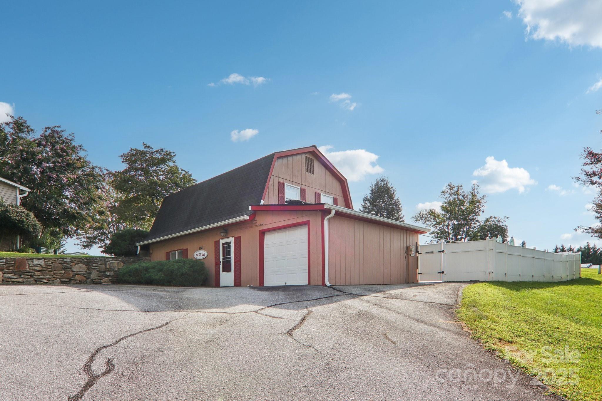 Cumberland Village - Residential